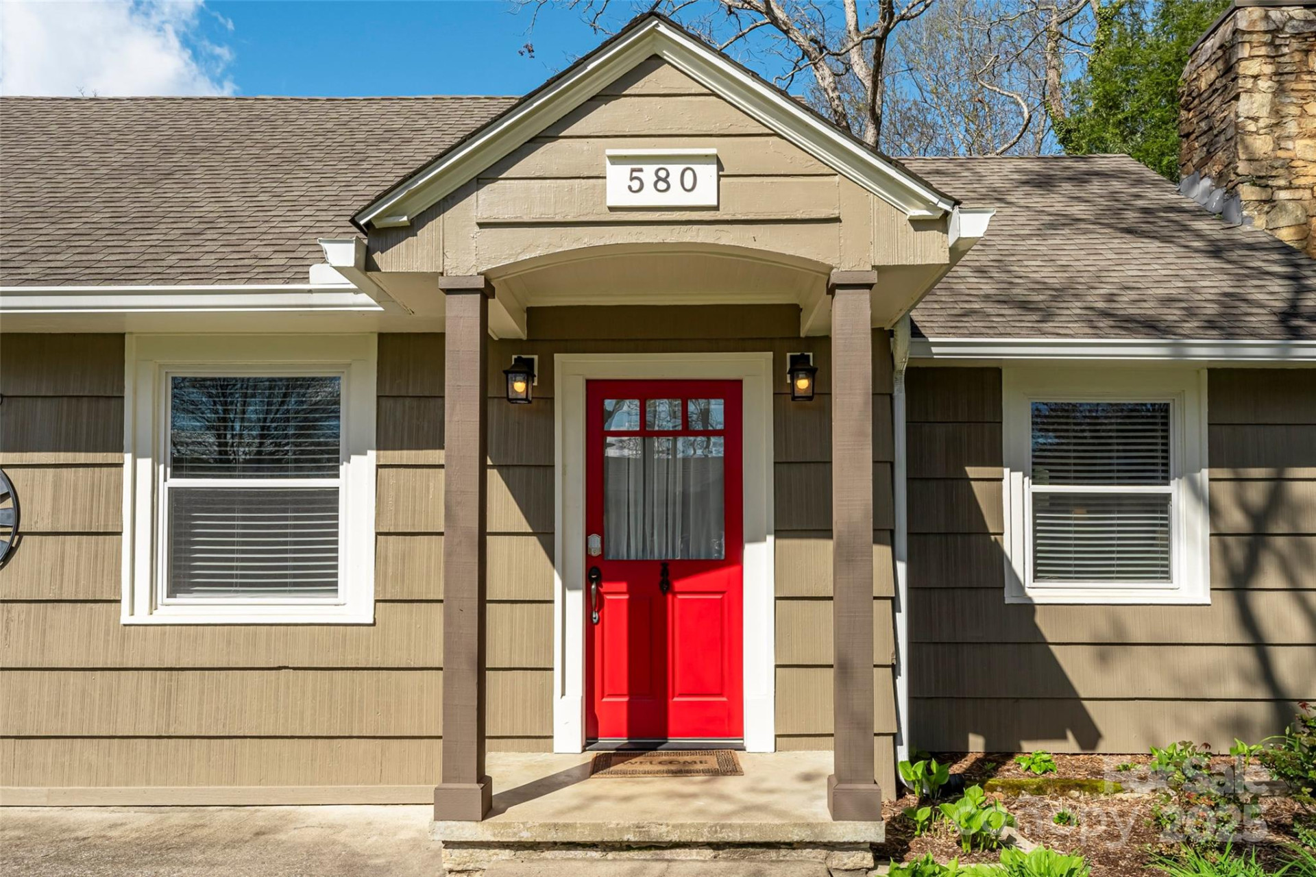 580 Maple Street - Photo 8
