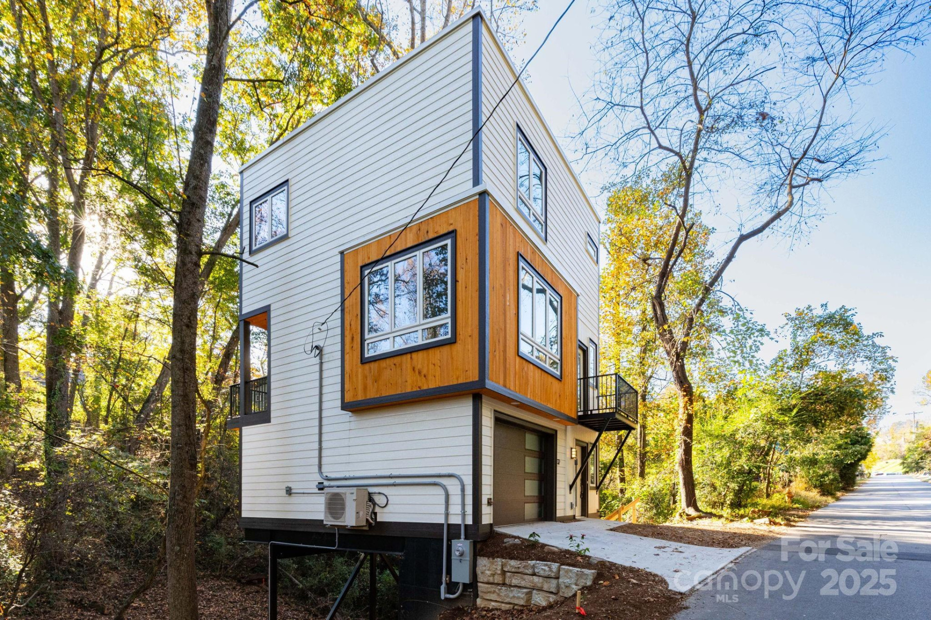 32 Waynesville Avenue - Photo 4
