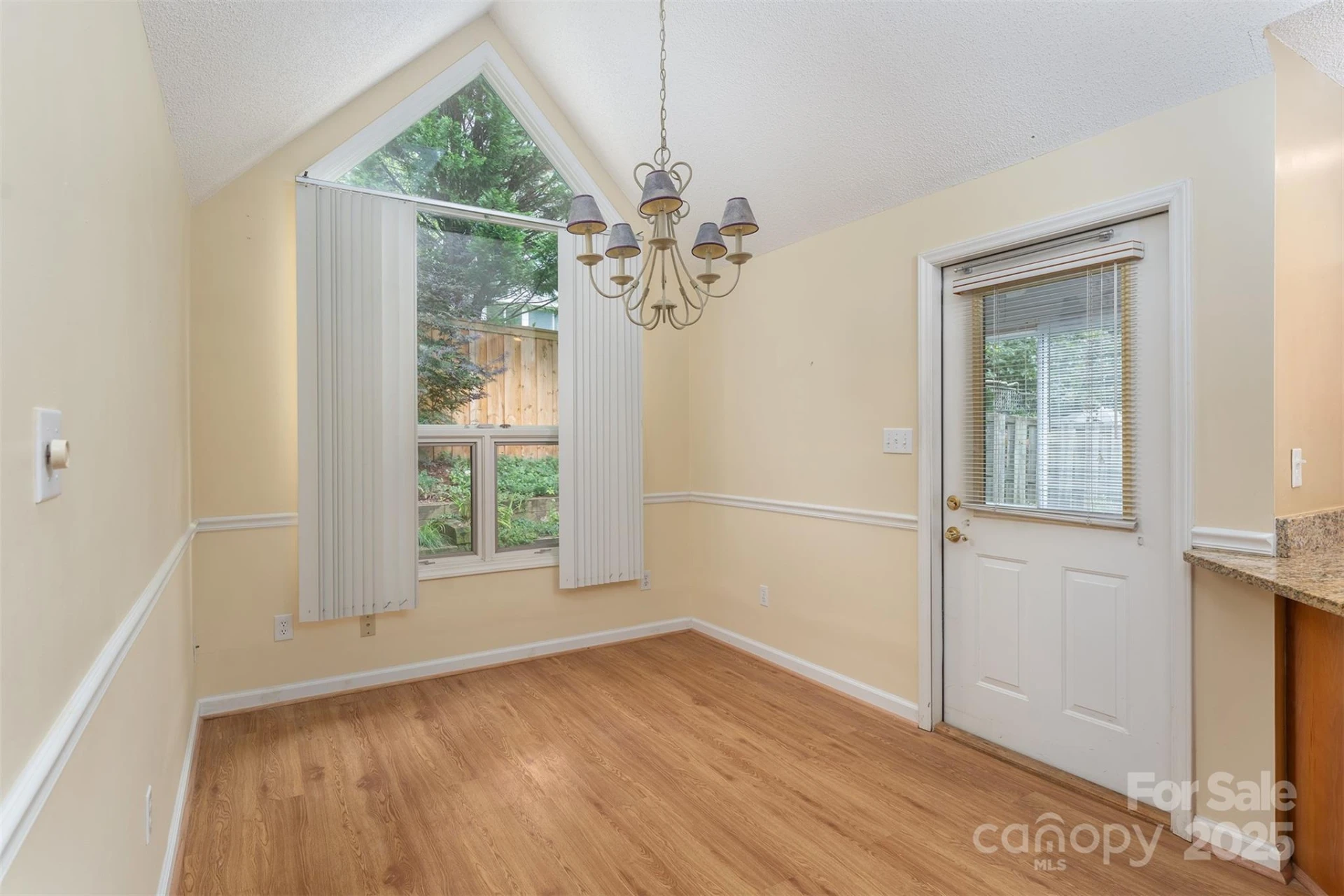 7 Silver Place - Photo 14