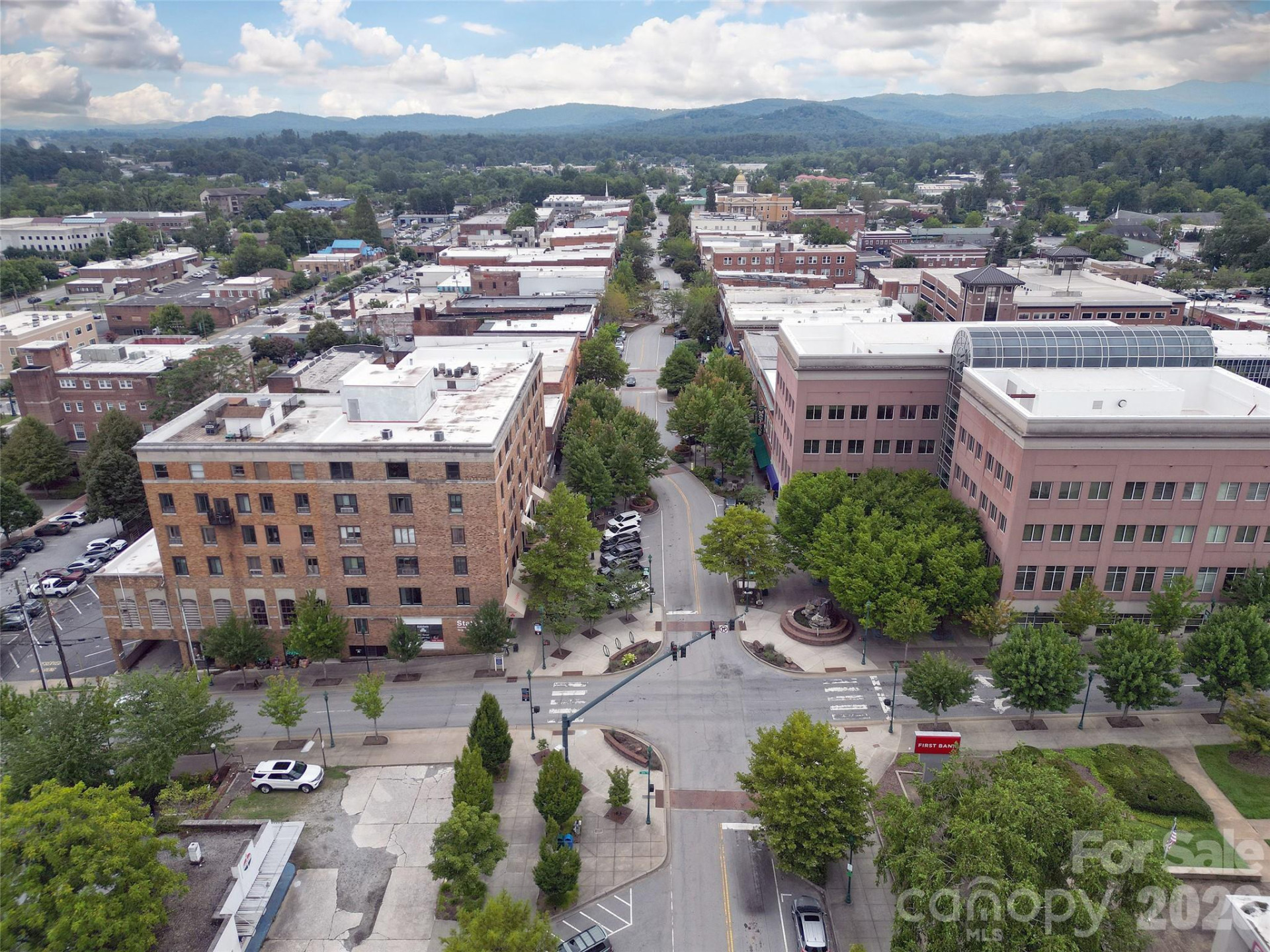 538 Main Street #305-#308 - Photo 33