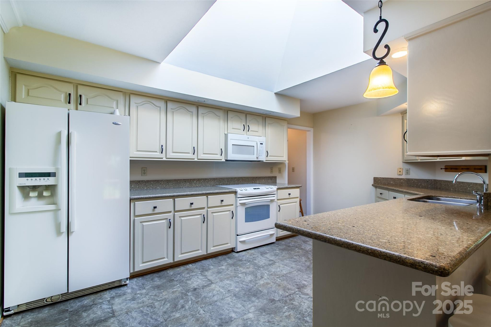 185 Oak Ridge Drive - Photo 12