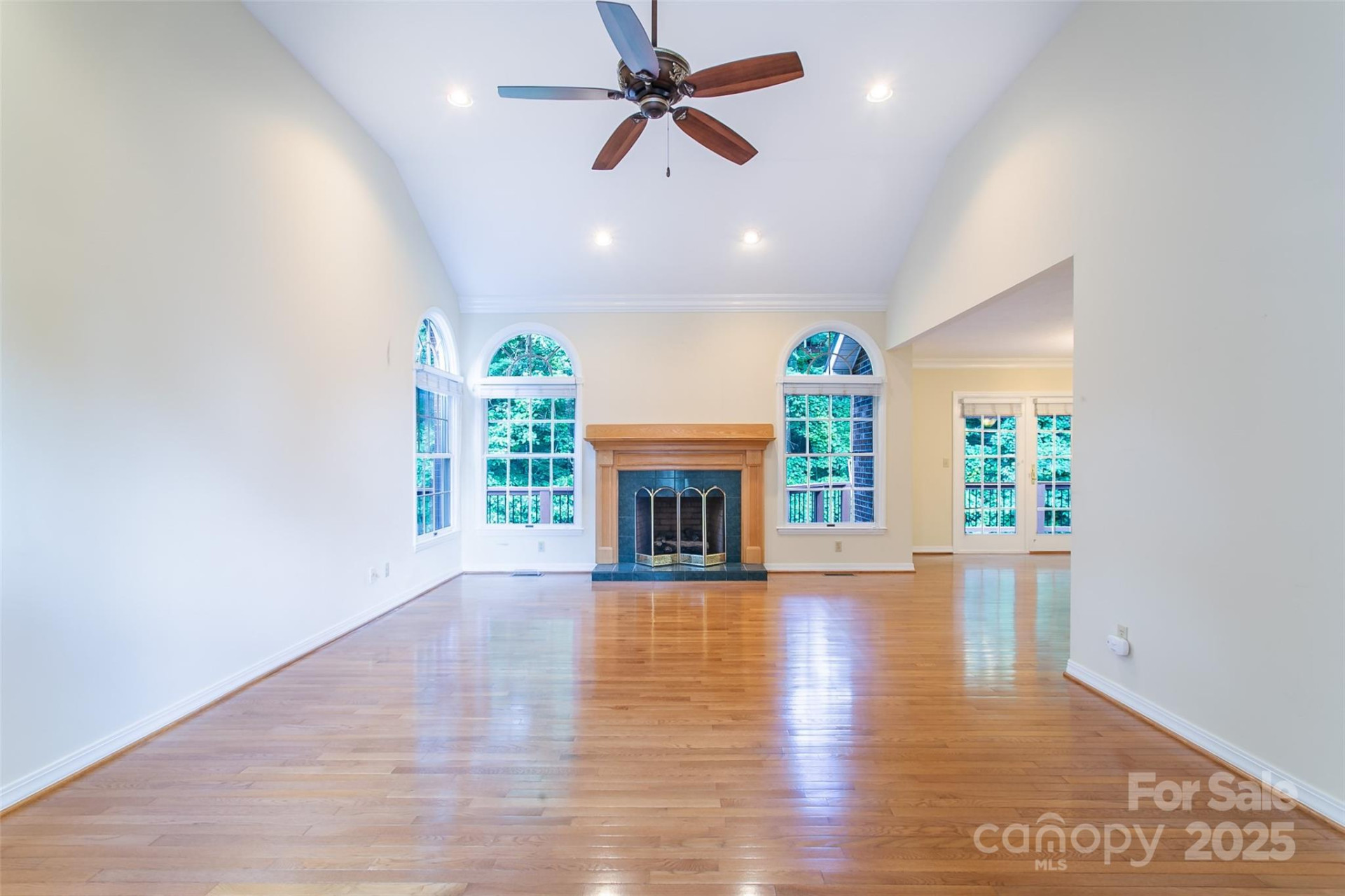 185 Oak Ridge Drive - Photo 5
