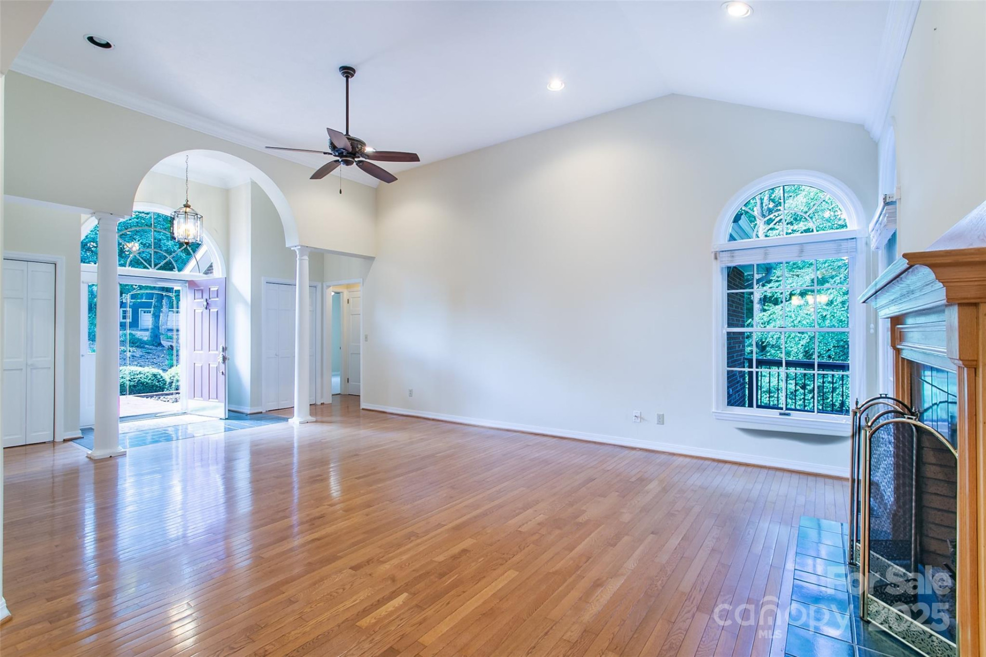 185 Oak Ridge Drive - Photo 6