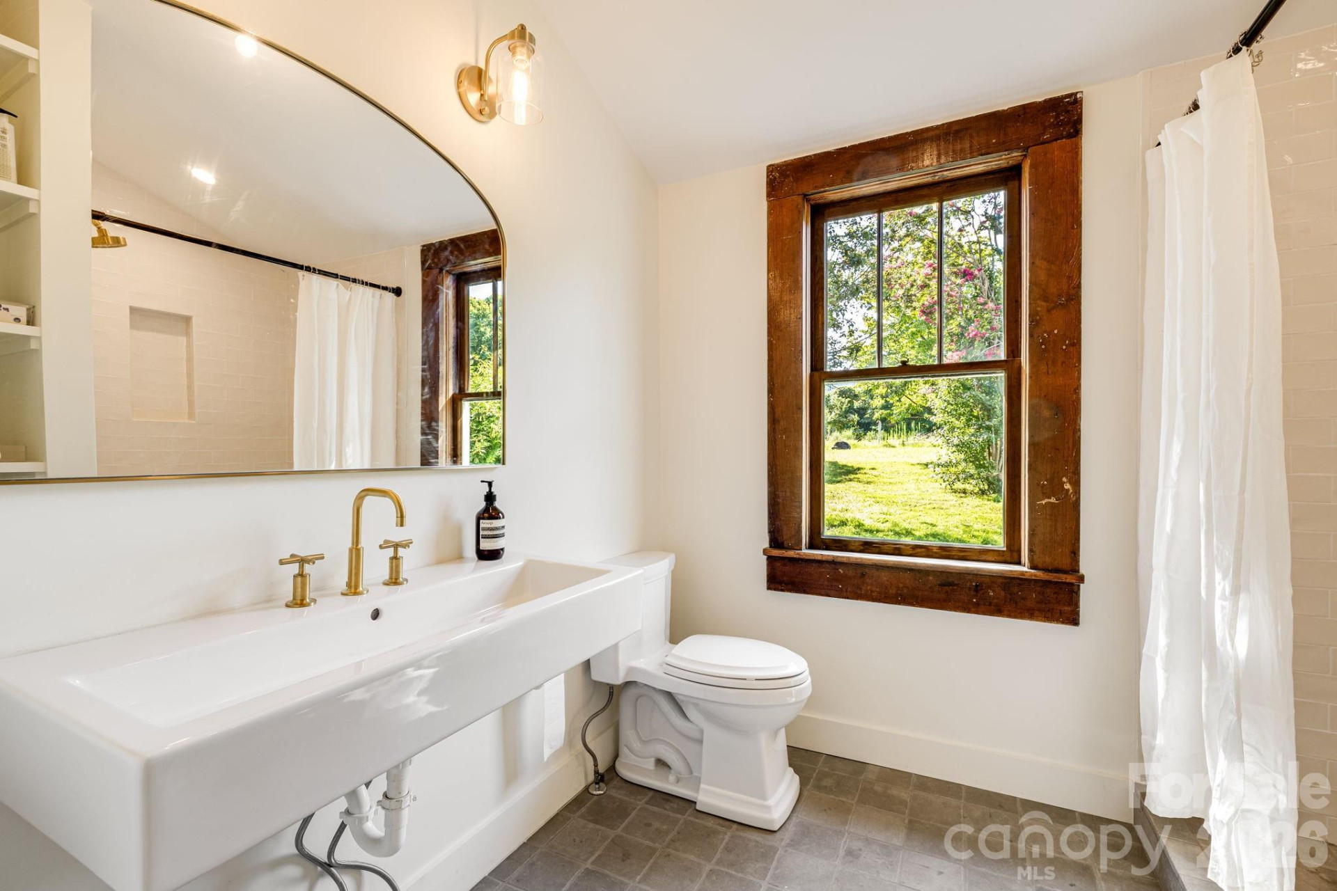 227 Lawson Street - Photo 5