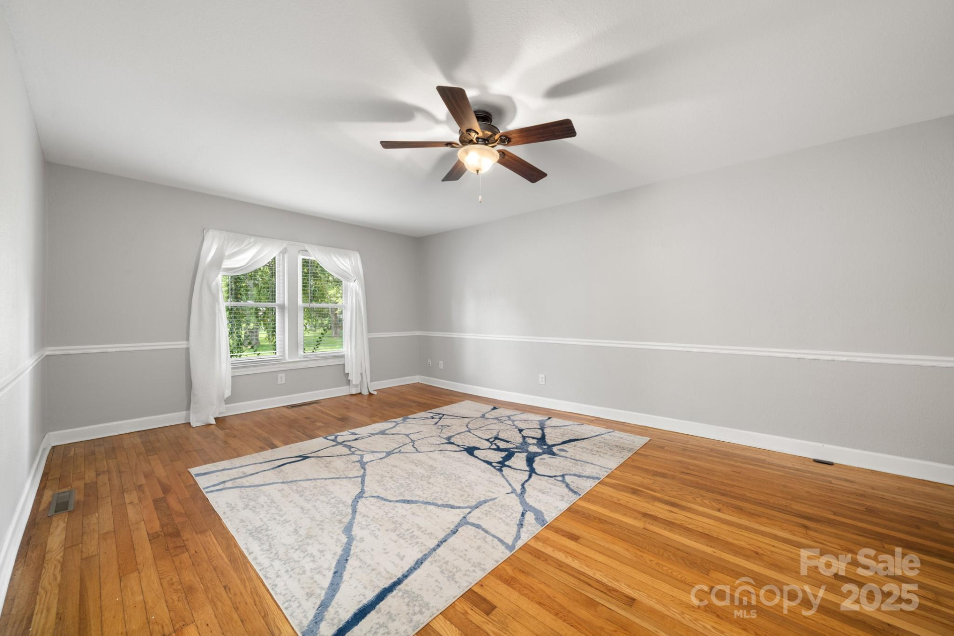 429 Brooklyn Avenue - Photo 17