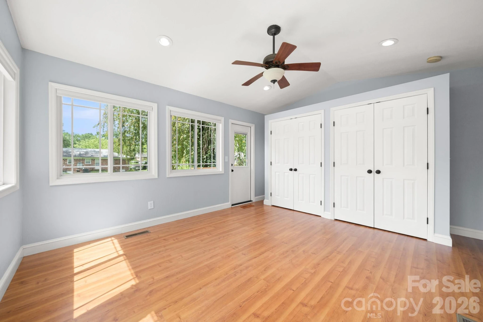 429 Brooklyn Avenue - Photo 21