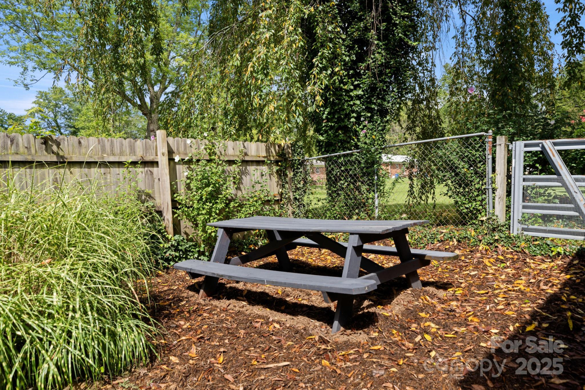 429 Brooklyn Avenue - Photo 23