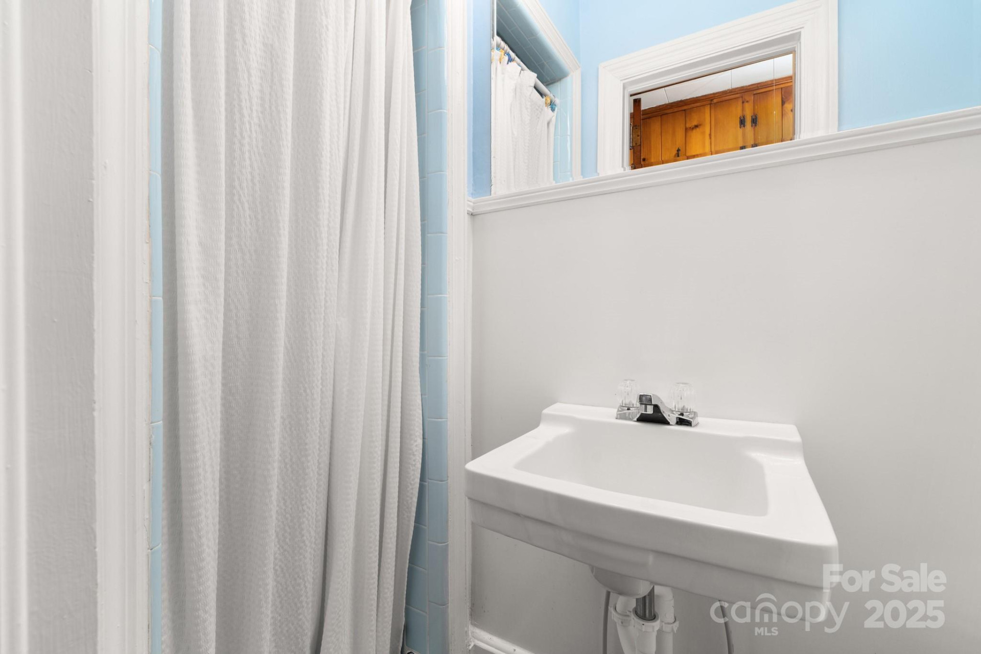 429 Brooklyn Avenue - Photo 33