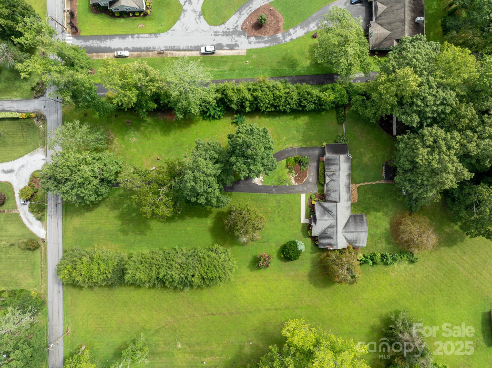 429 Brooklyn Avenue - Photo 38