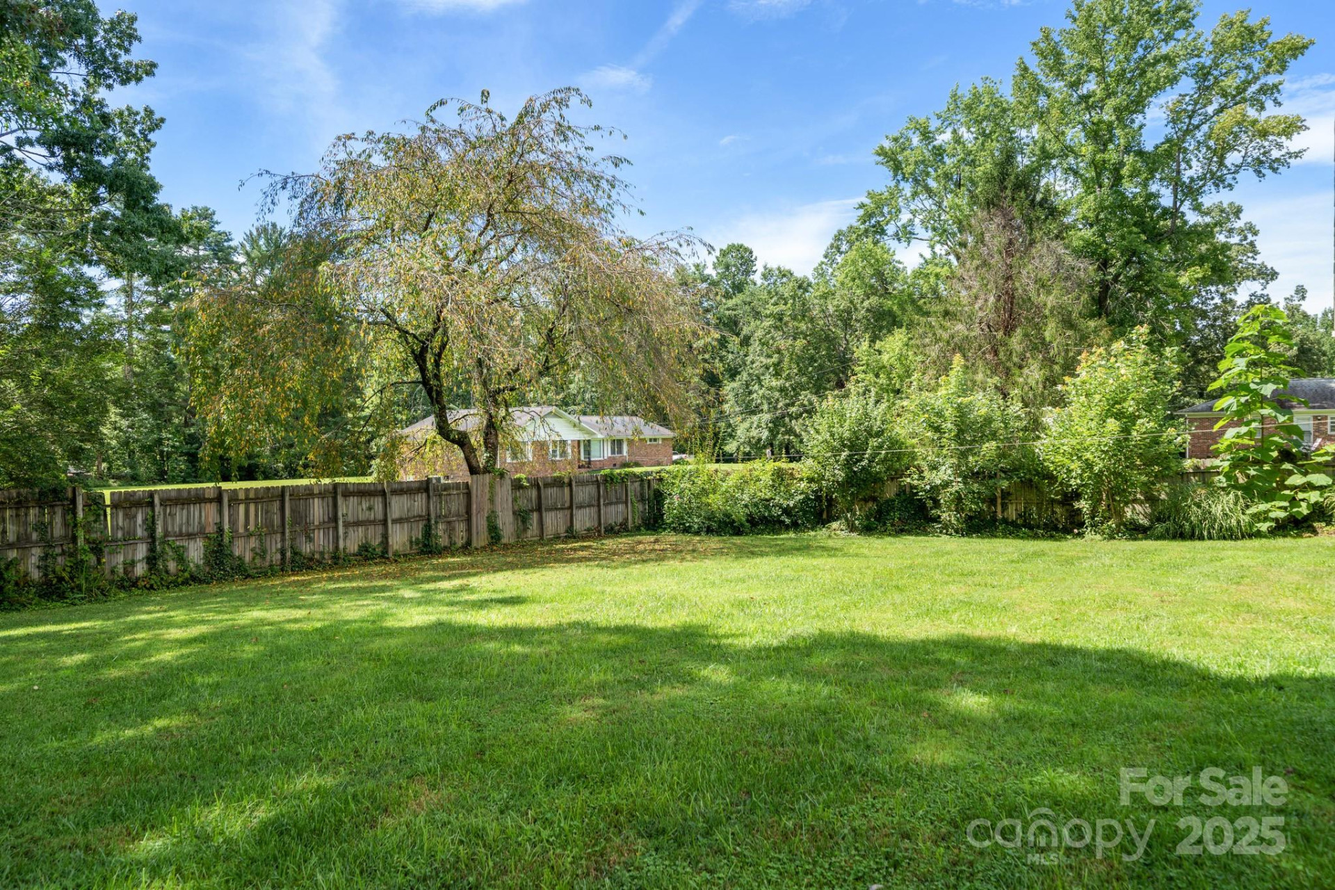 429 Brooklyn Avenue - Photo 40