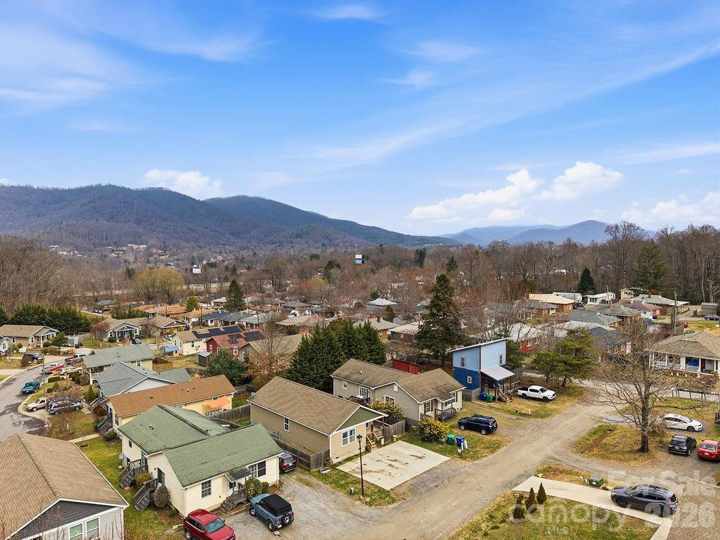 9 Half Moon Drive - Photo 35