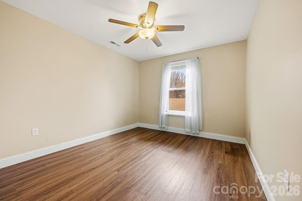 9 Half Moon Drive - Photo 7