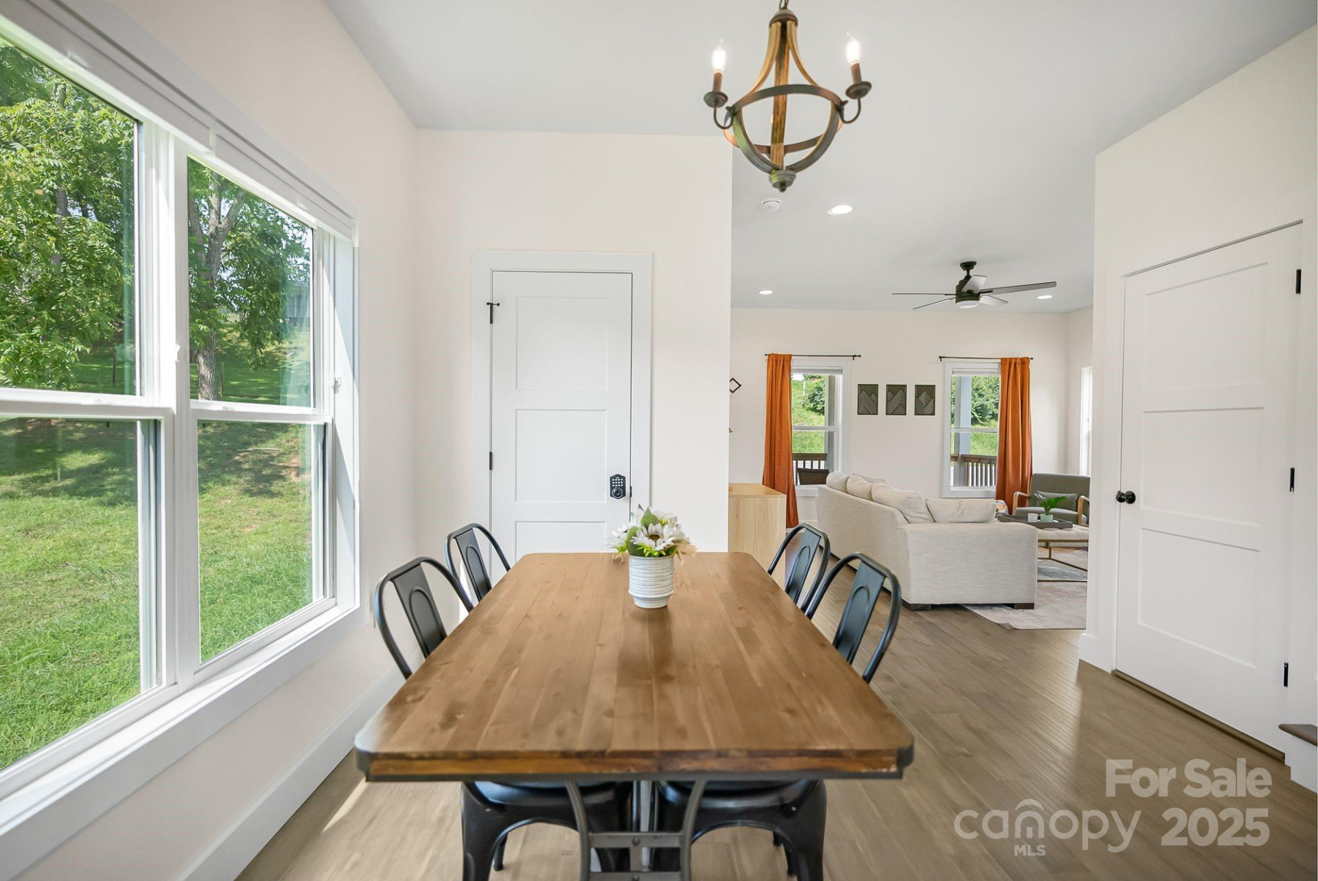 8 Green Tree Lane - Photo 12