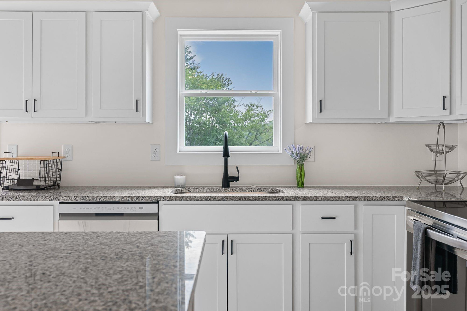 8 Green Tree Lane - Photo 16