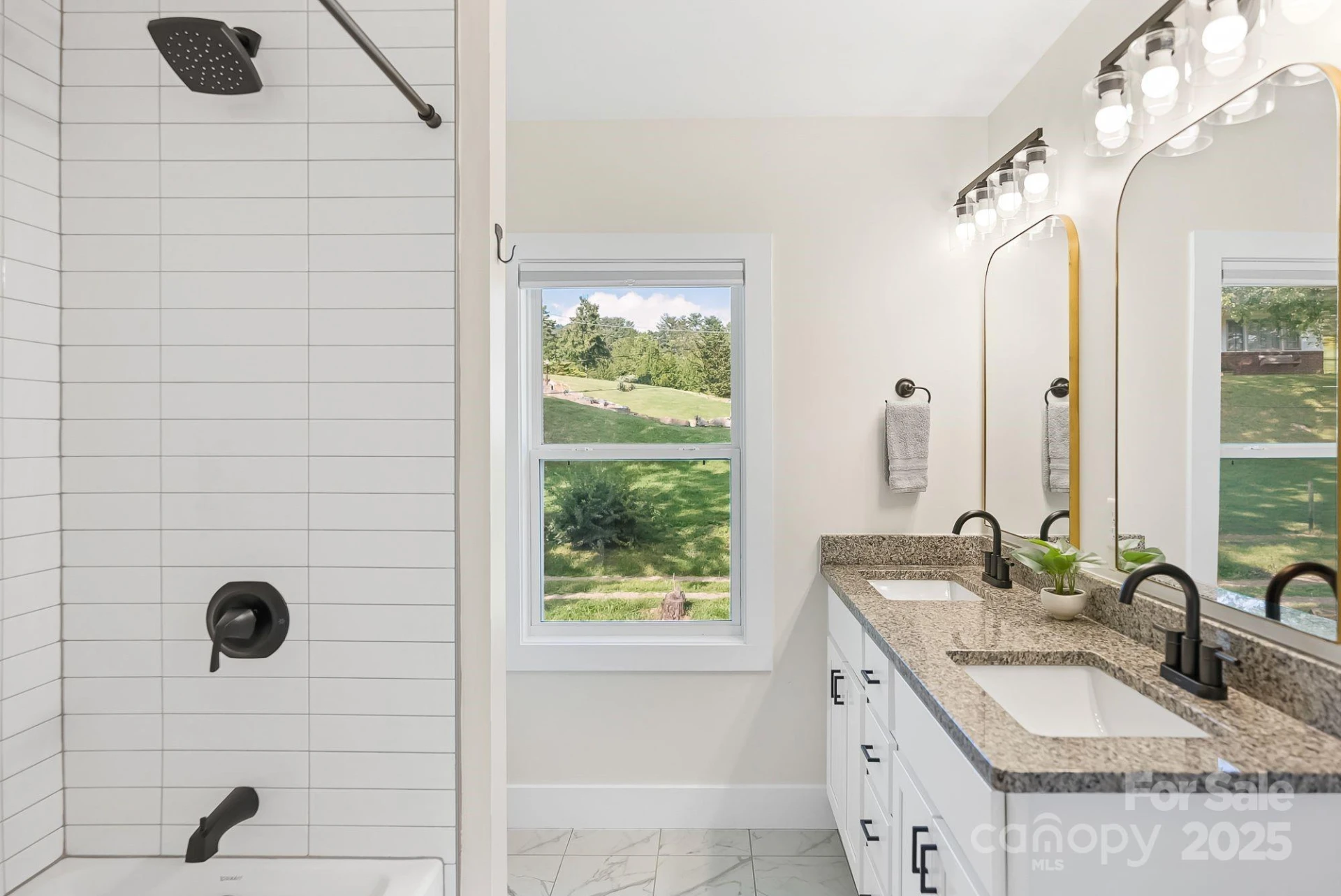 8 Green Tree Lane - Photo 24