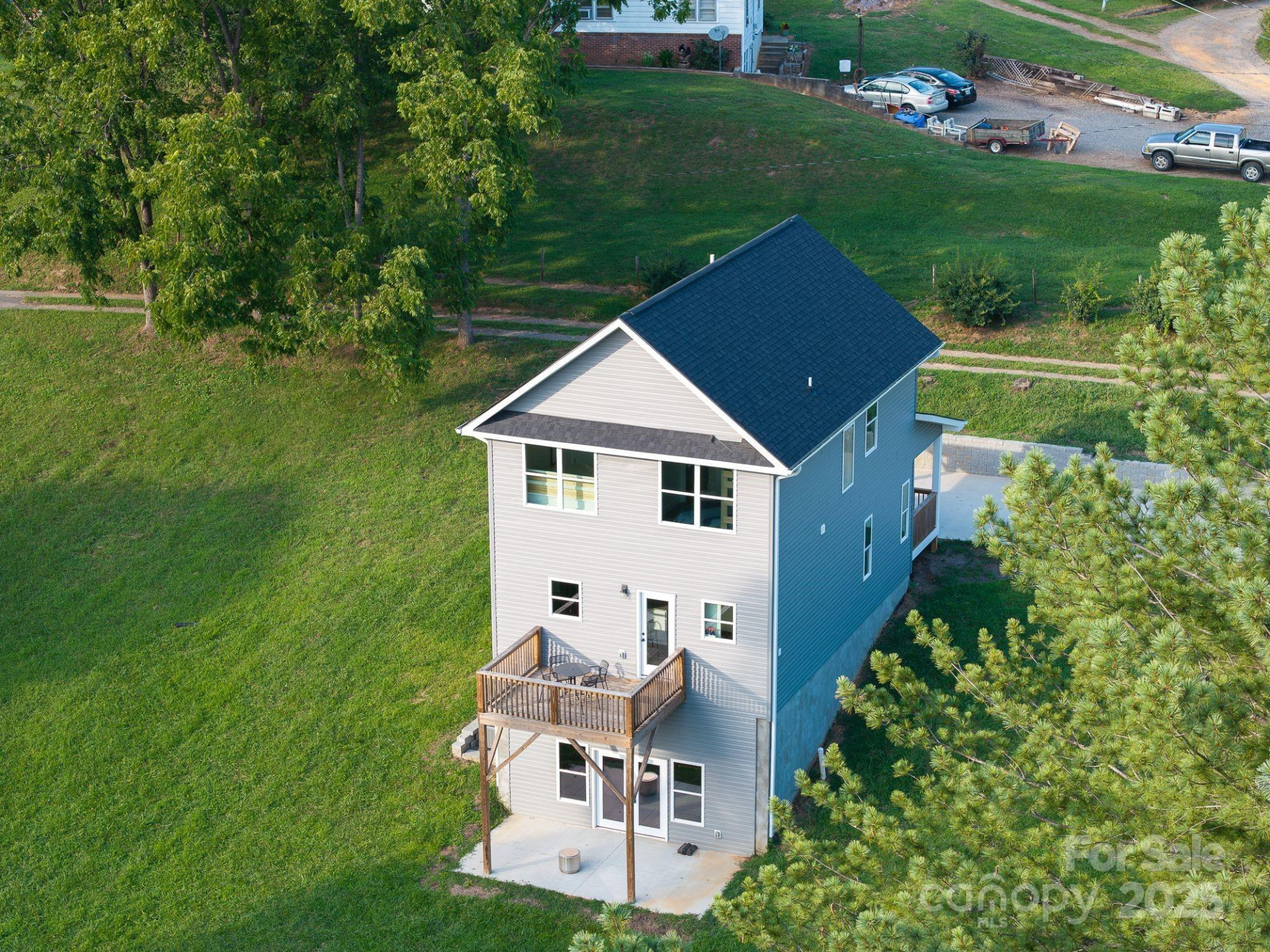 8 Green Tree Lane - Photo 37