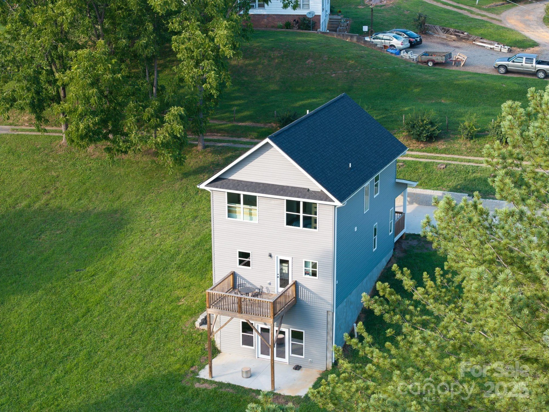 8 Green Tree Lane - Photo 37