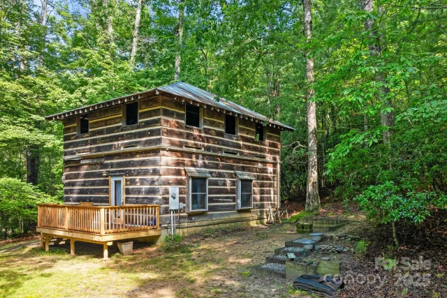 118 Blossom Road