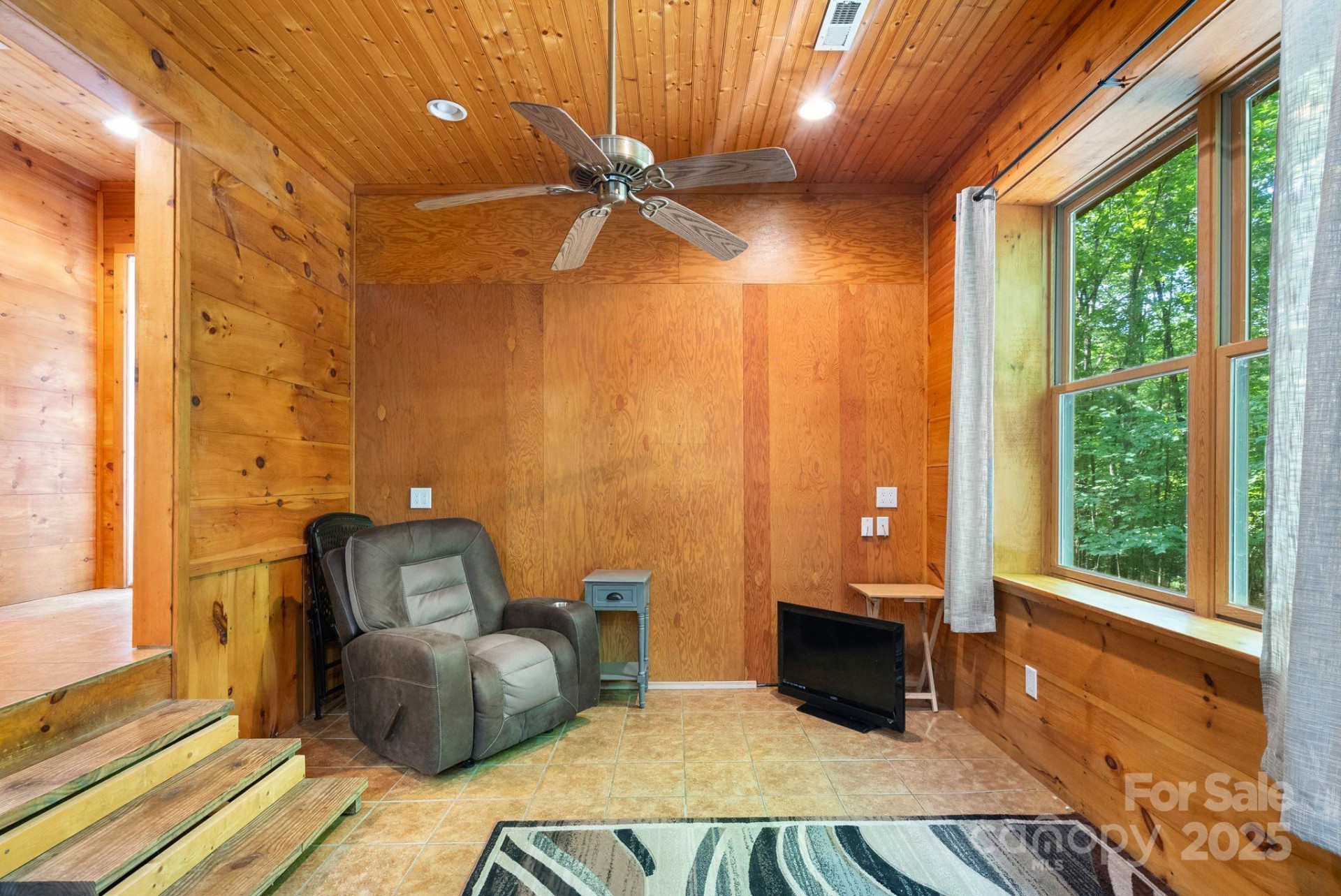 118 Blossom Road - Photo 4