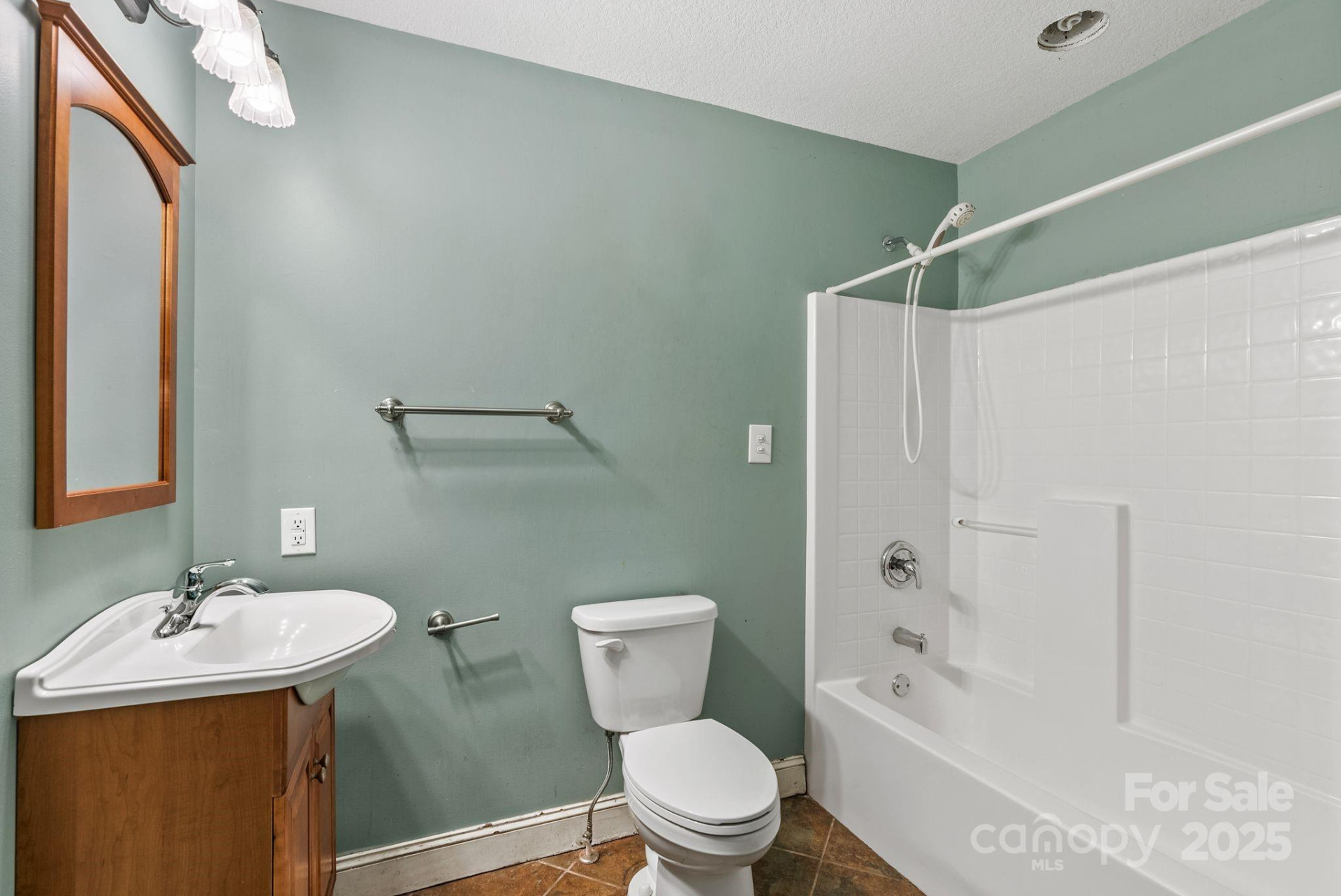 15 Mayfield Road - Photo 22