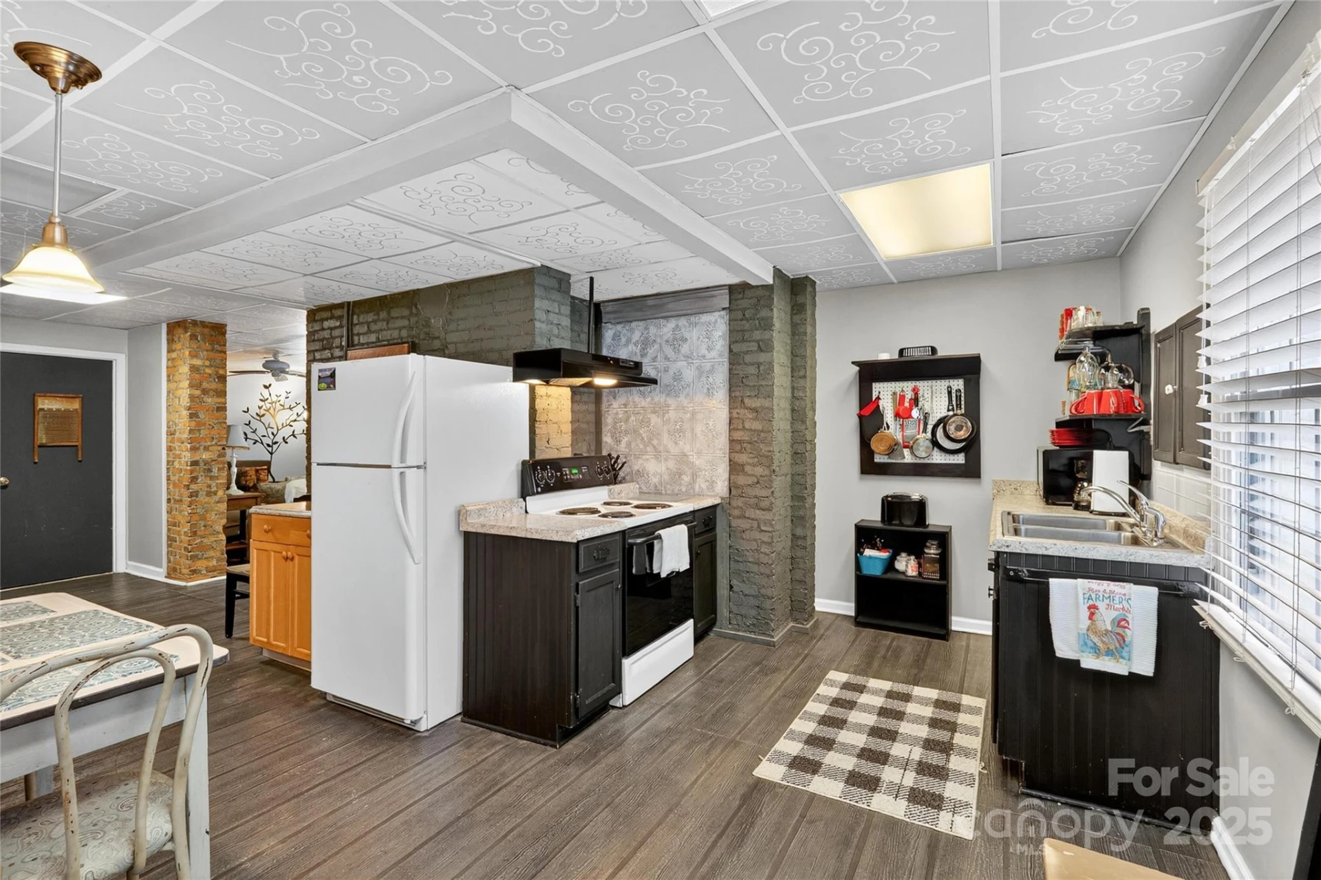 178 Caldwell Street - Photo 32