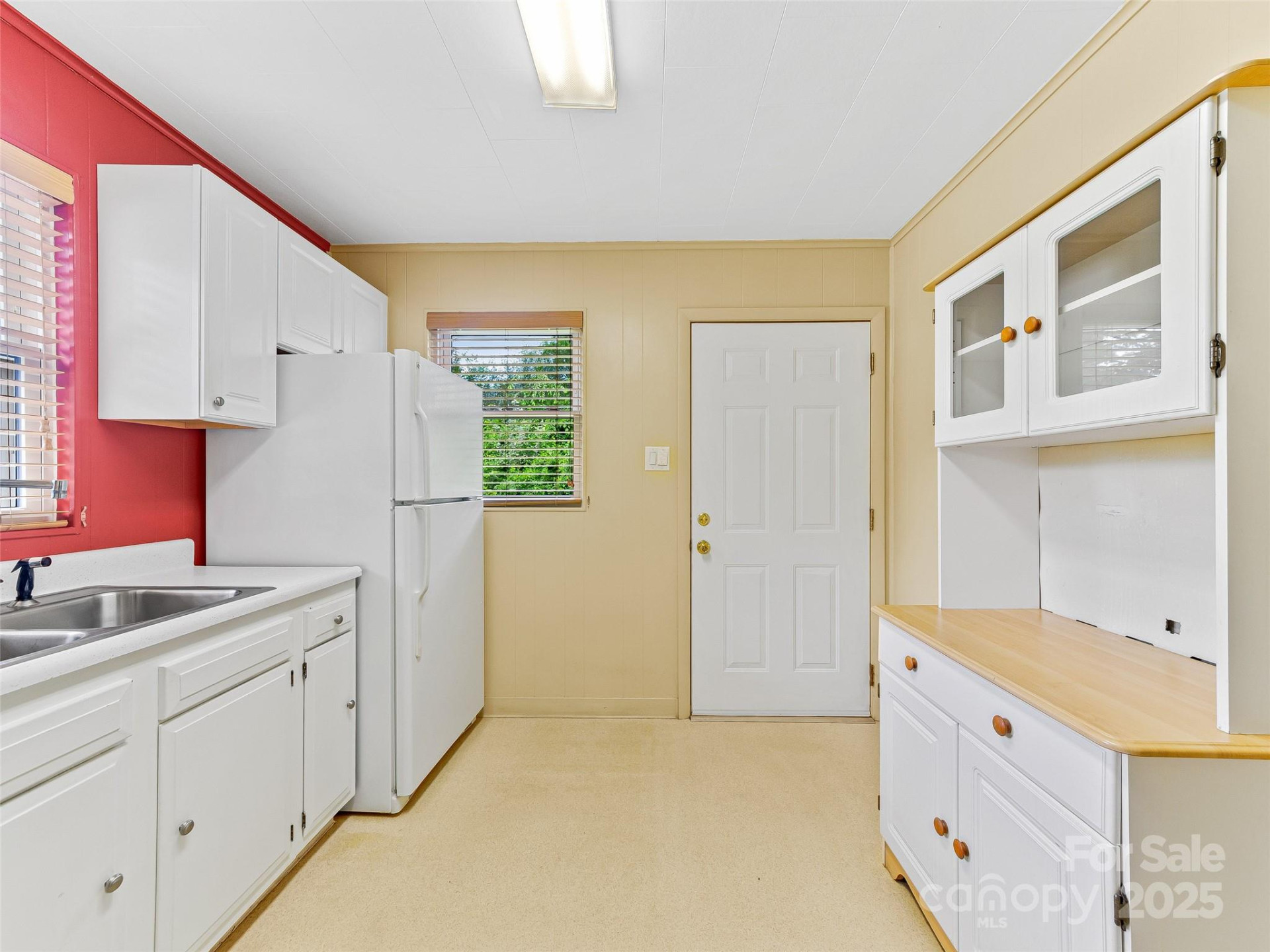 114 Marion Avenue - Photo 14