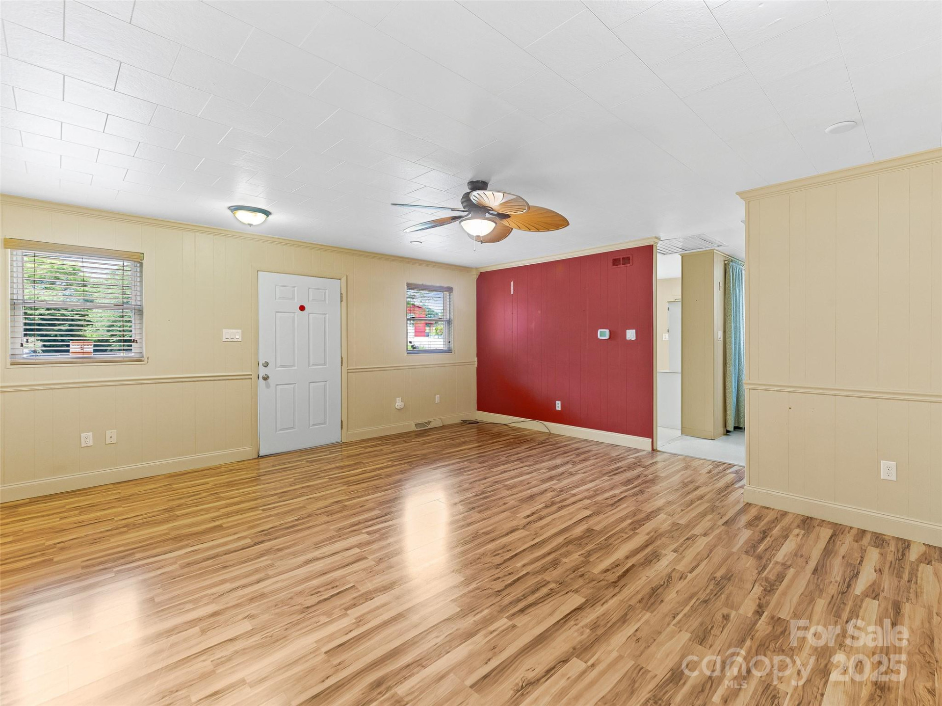 114 Marion Avenue - Photo 6