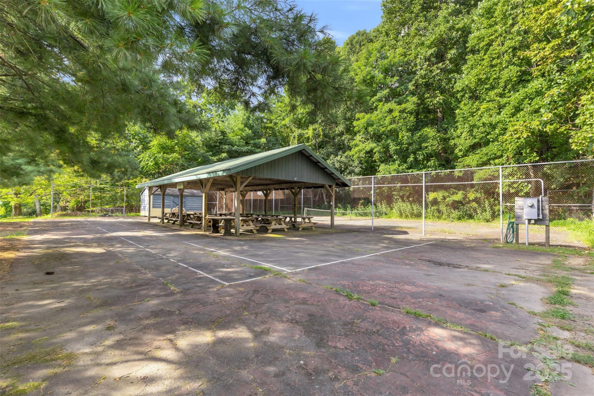 3605 Skyuka Mountain Road - Photo 35