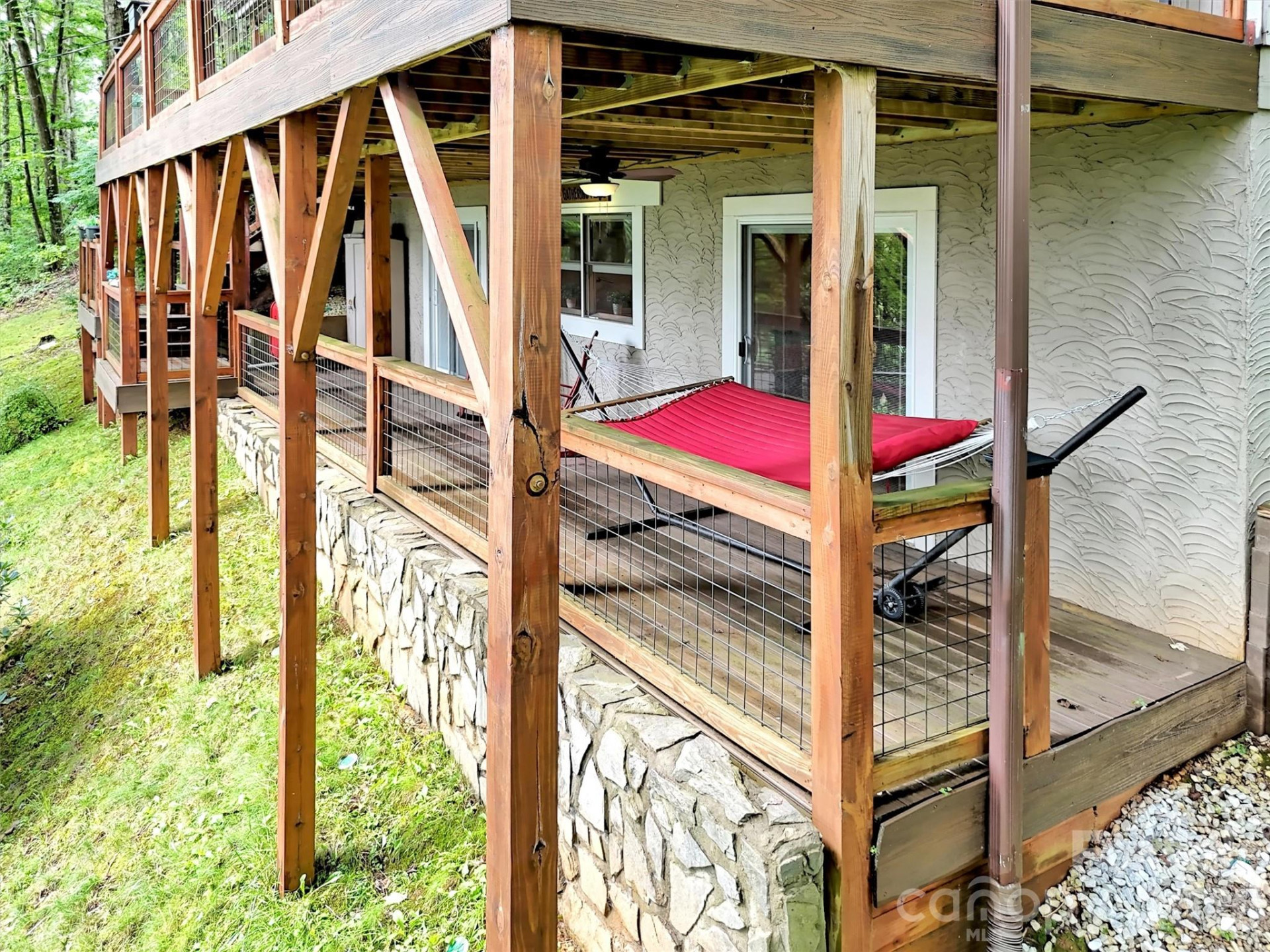 346 Wendy Way - Photo 30