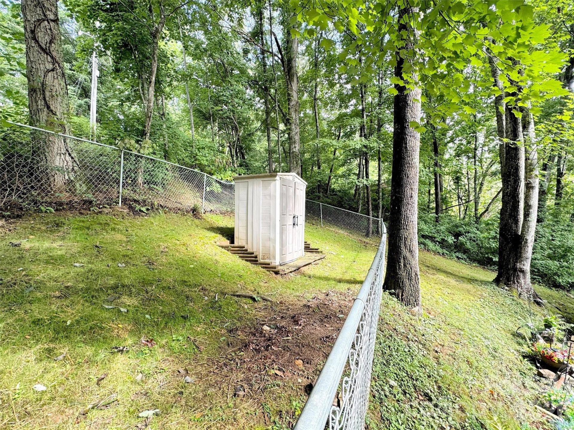 346 Wendy Way - Photo 38