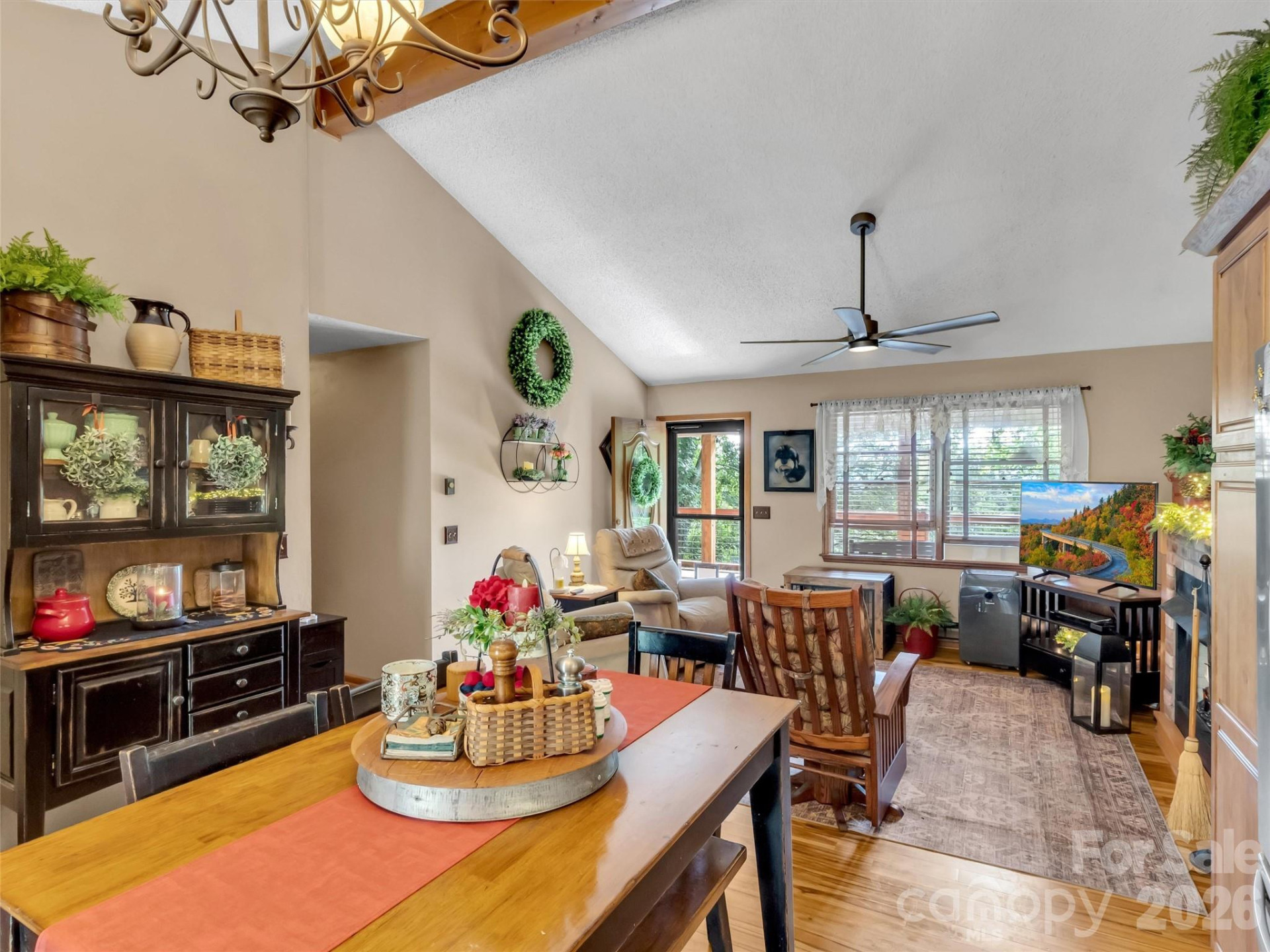 346 Wendy Way - Photo 9