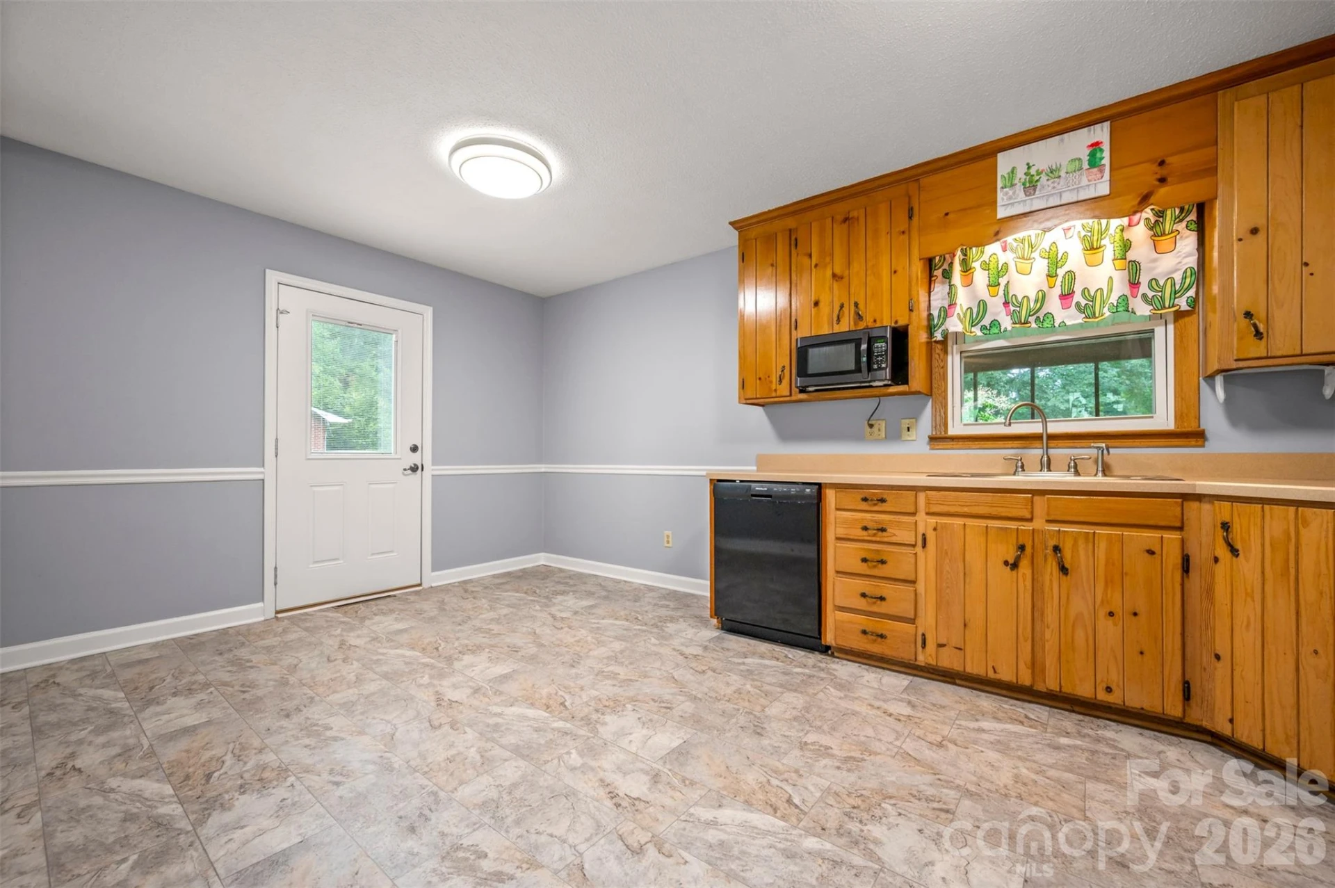 170 Hodge Street - Photo 15