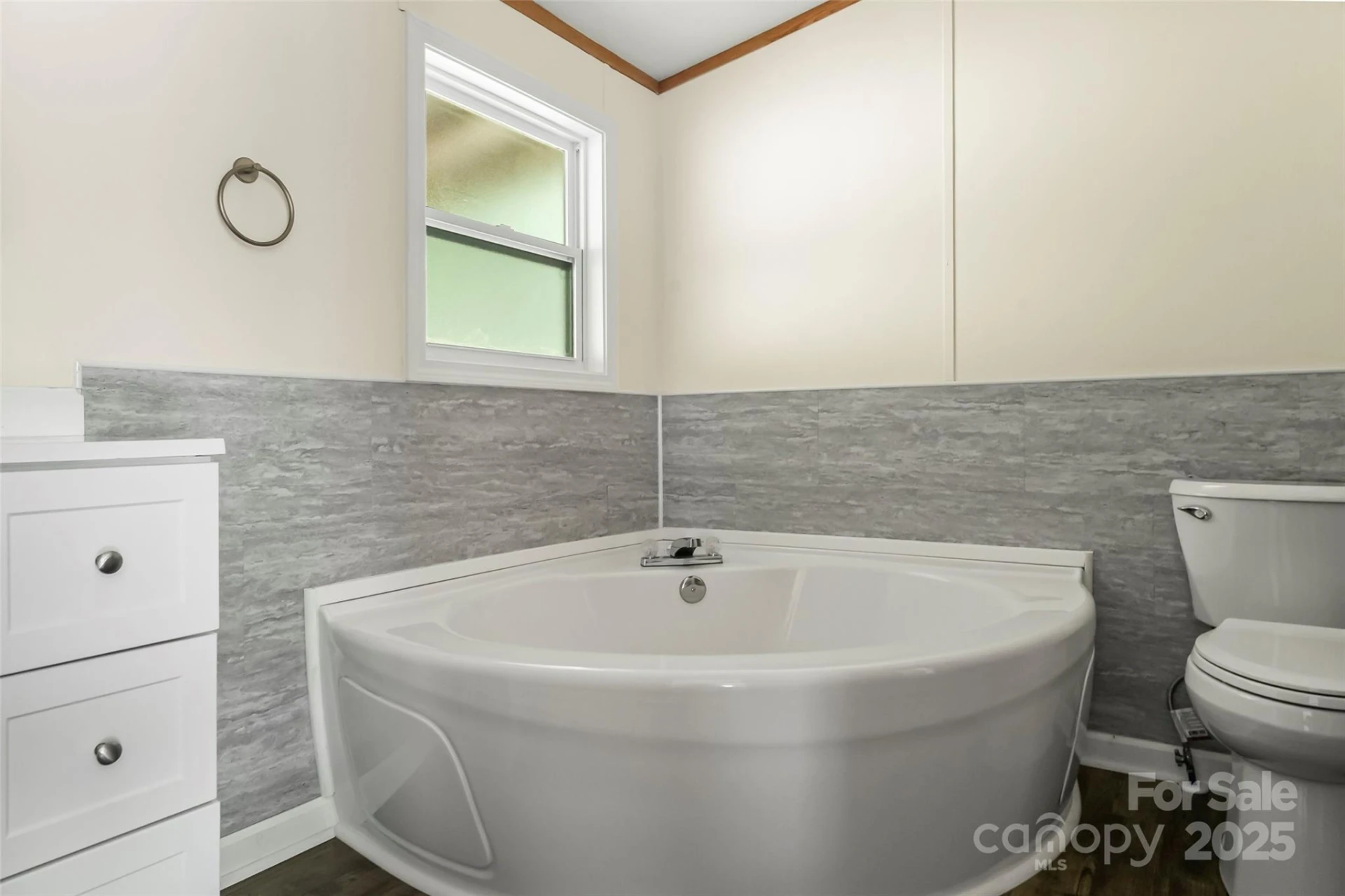 2236 Sisue Street - Photo 16
