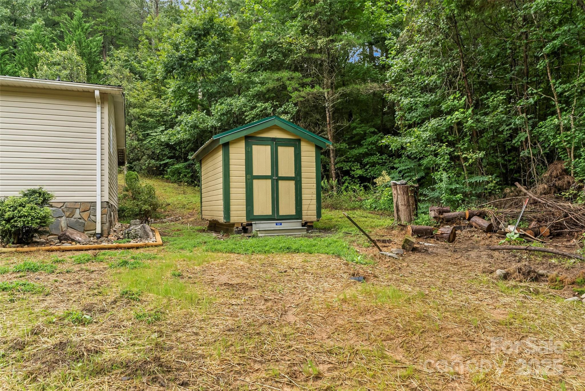 2236 Sisue Street - Photo 34