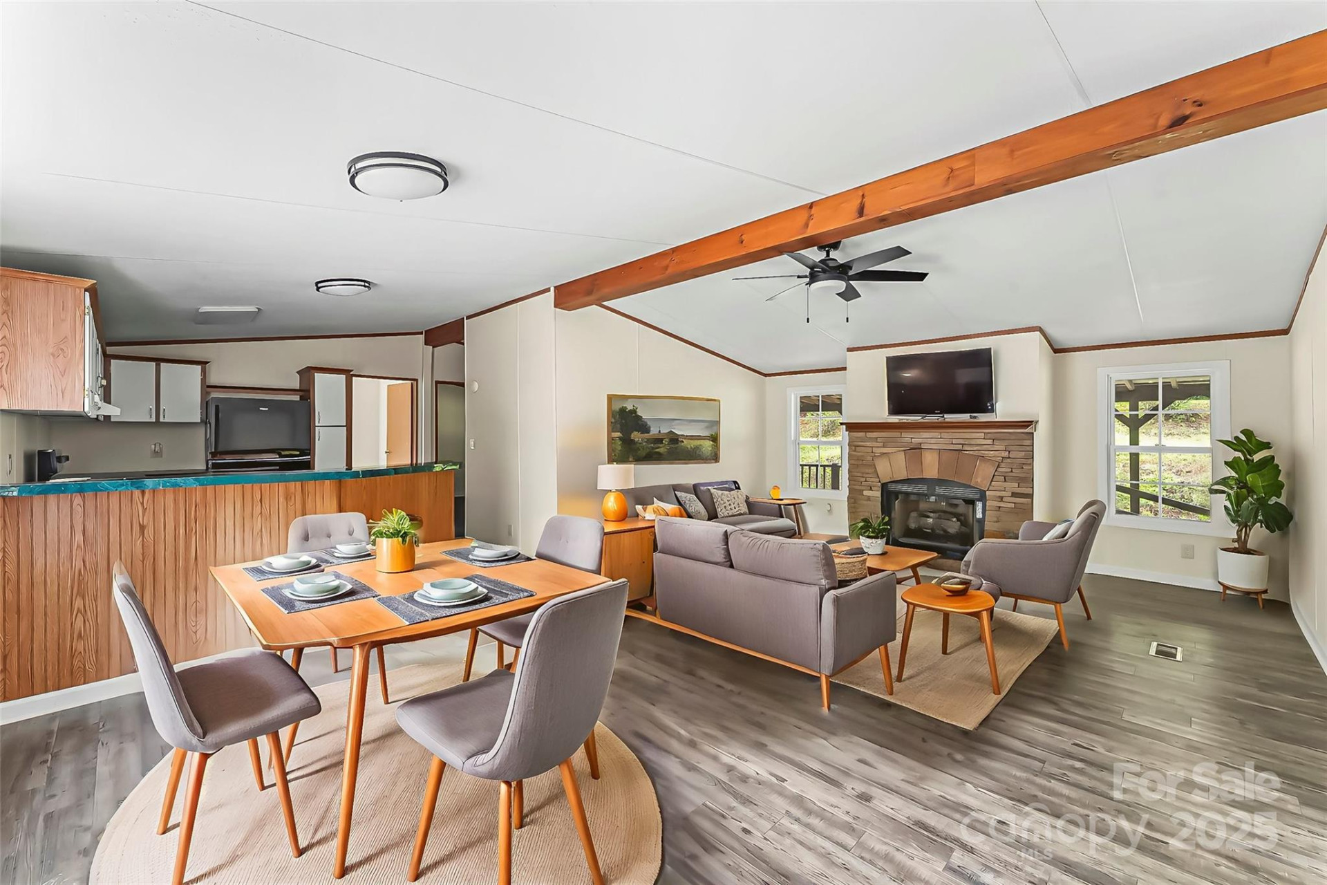 2236 Sisue Street - Photo 9