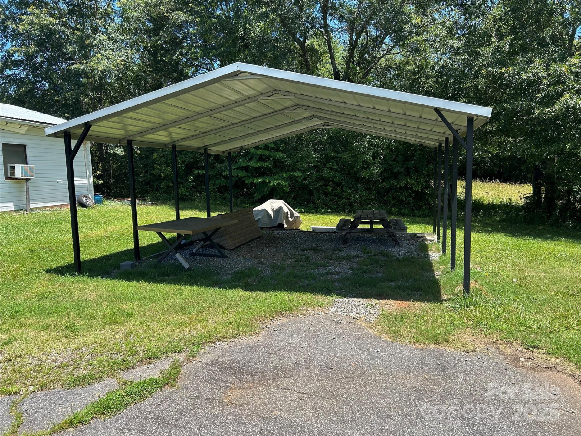 1349 US 221 Highway - Photo 5