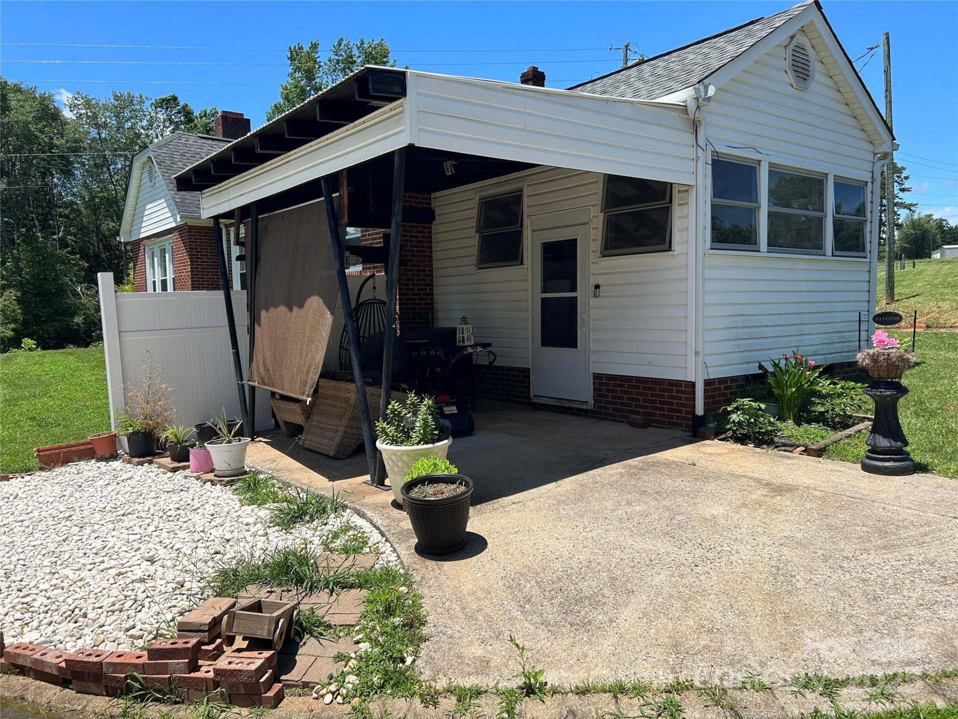 1349 US 221 Highway - Photo 42