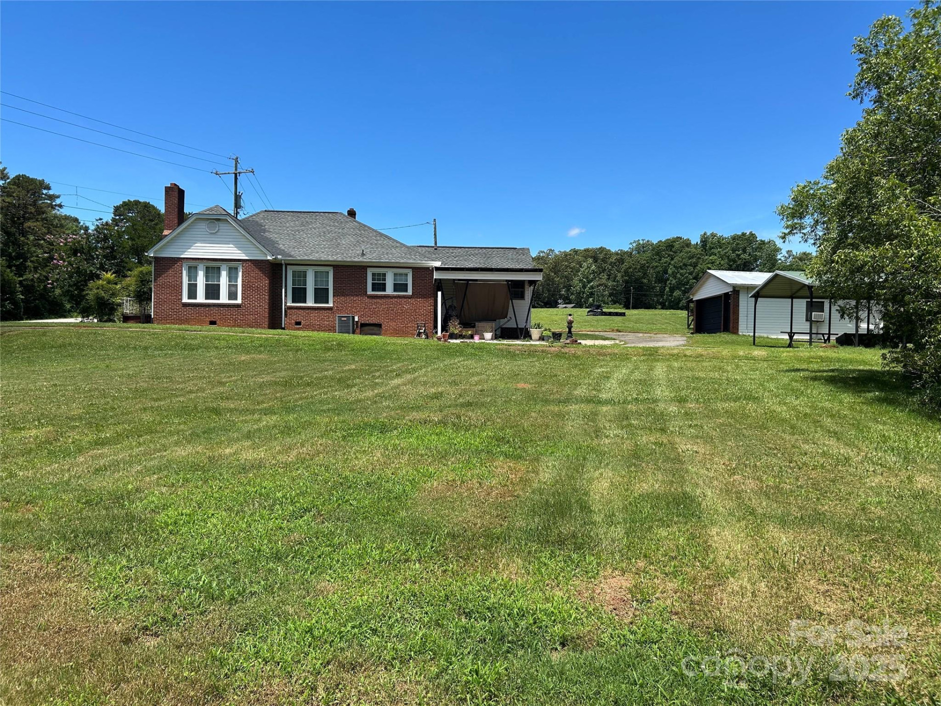 1349 US 221 Highway - Photo 6