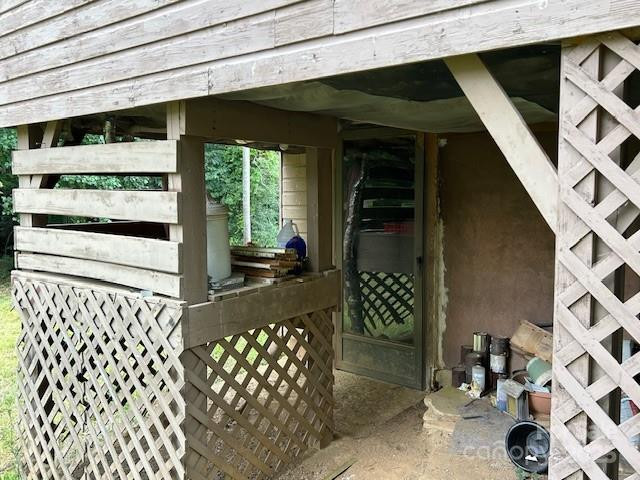 584 Groves Road - Photo 33