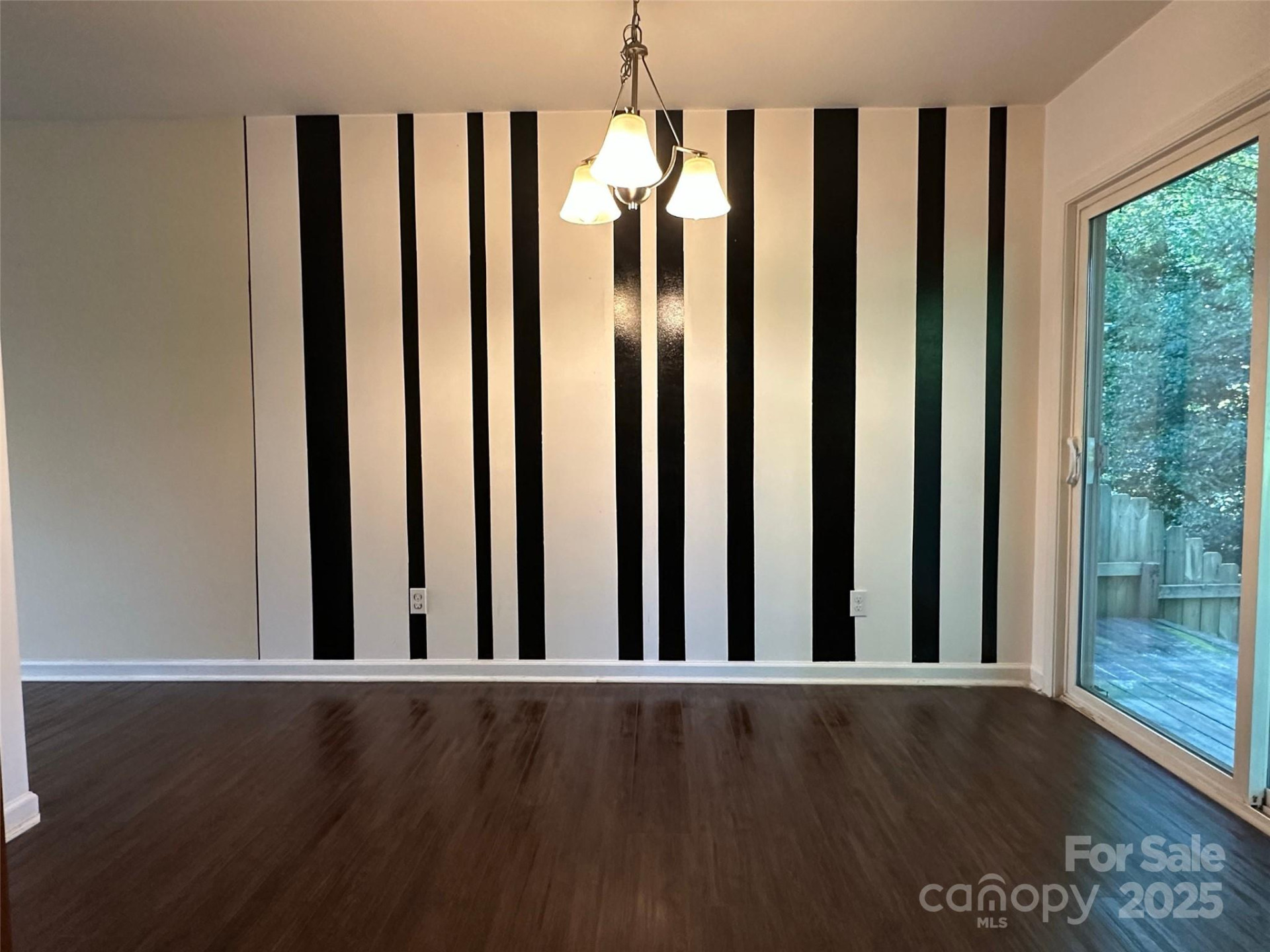 31 English Ivy Road - Photo 6