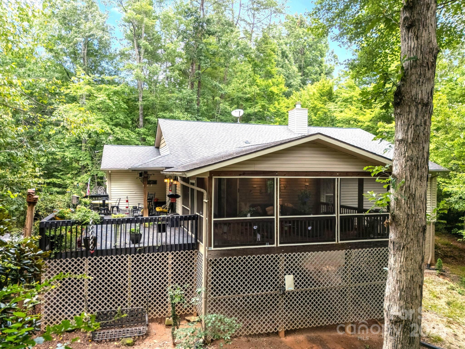 134 Downing Place - Photo 28