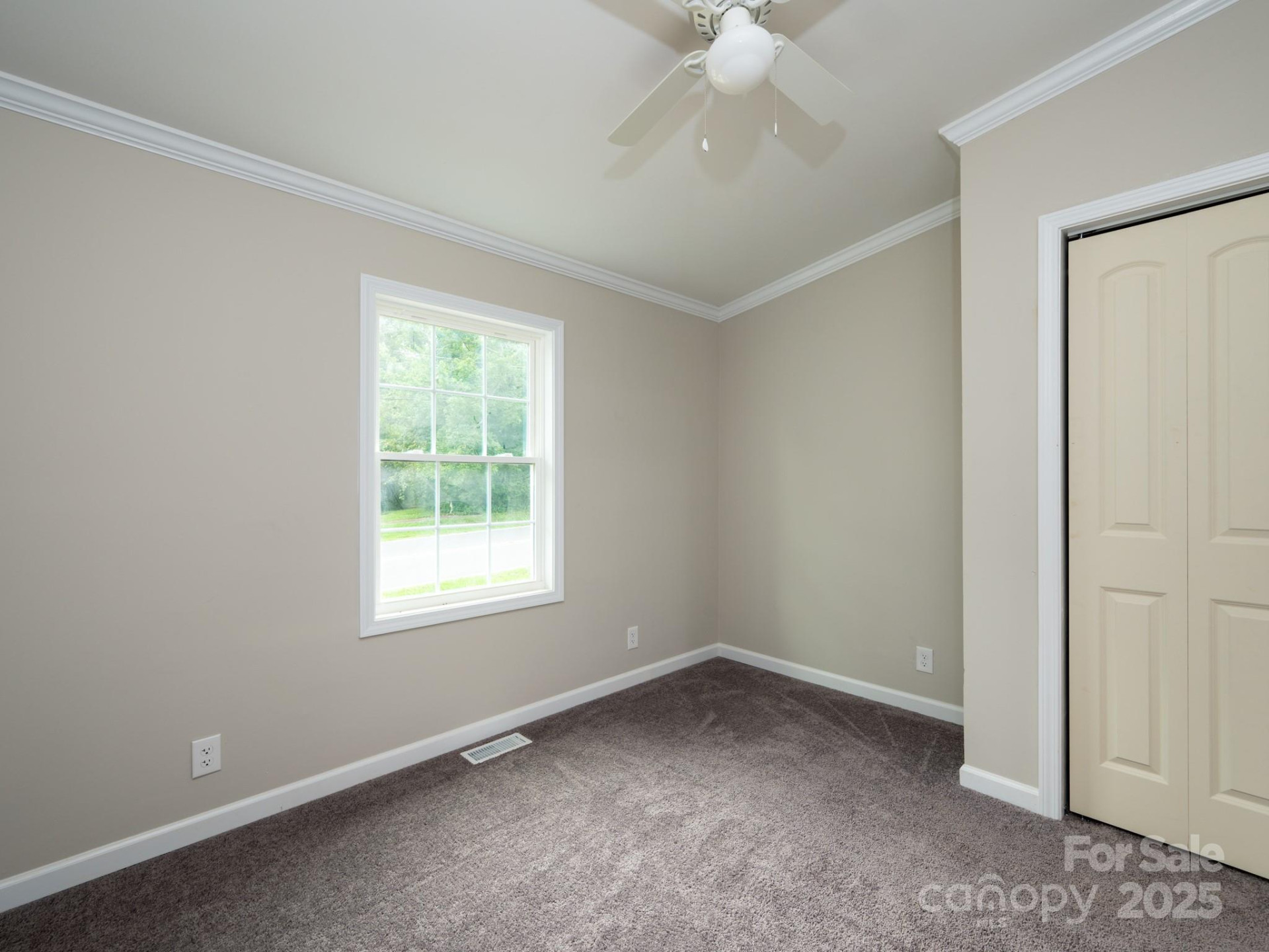 6458 Hudlow Road - Photo 5