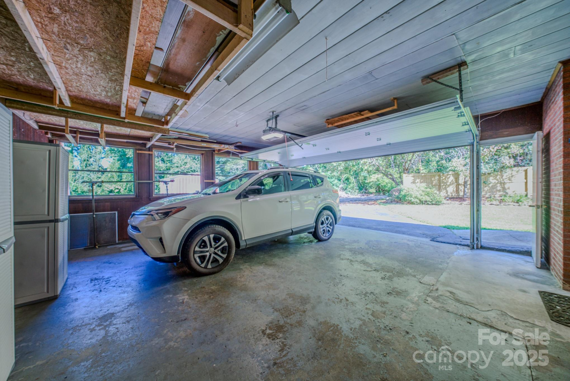 105 Alexander Avenue - Photo 11