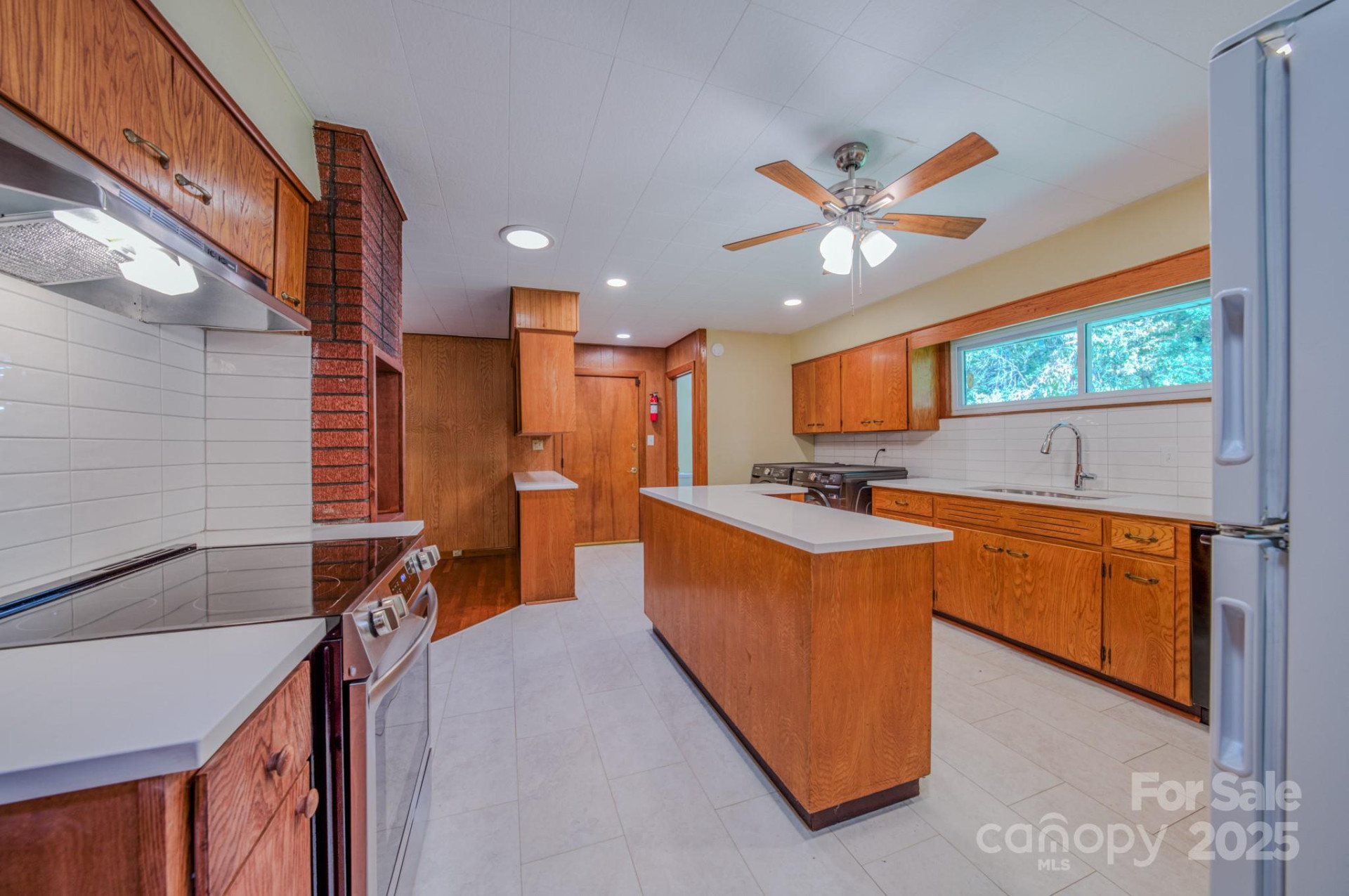 105 Alexander Avenue - Photo 17