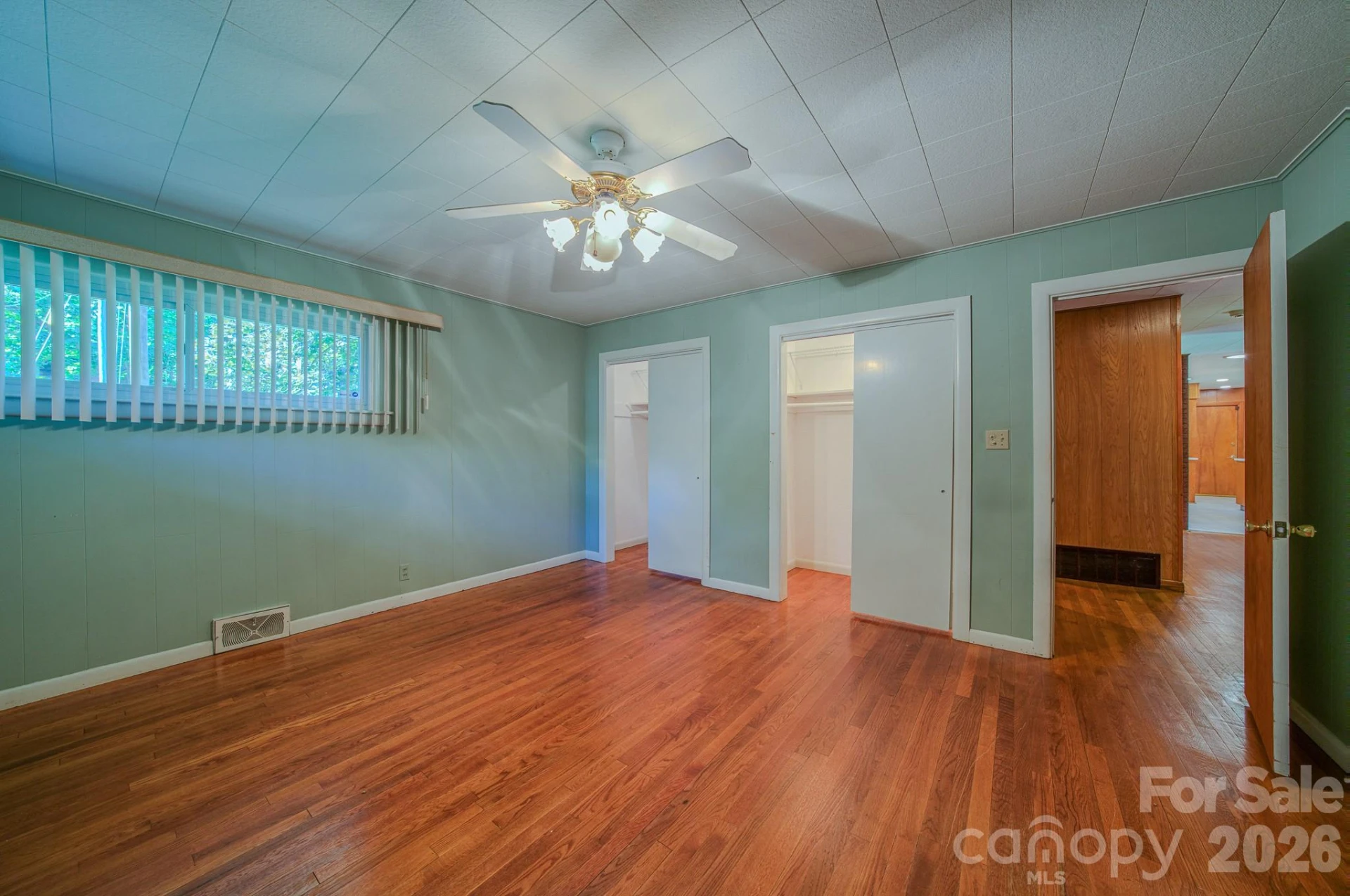 105 Alexander Avenue - Photo 30