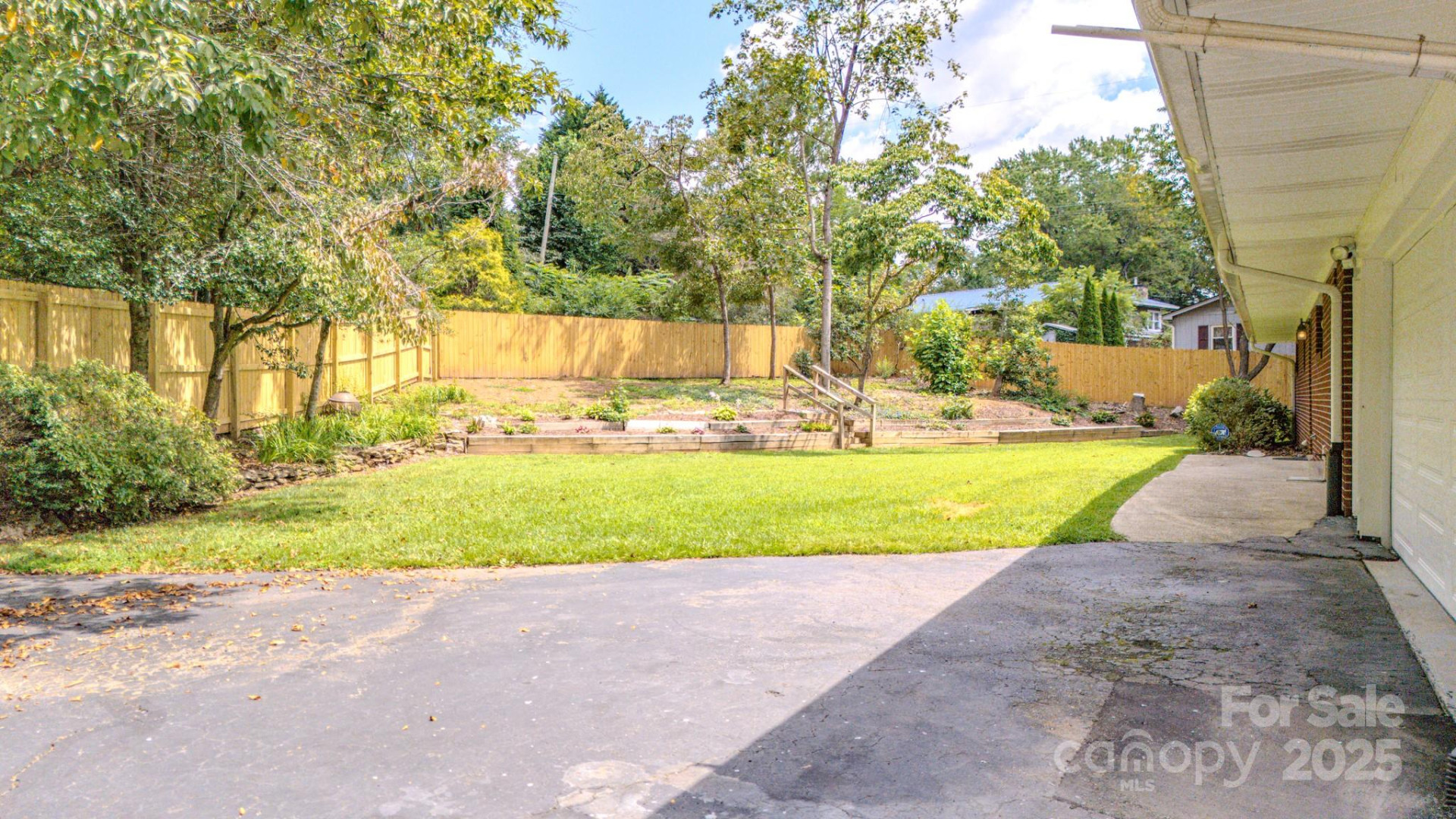 105 Alexander Avenue - Photo 37