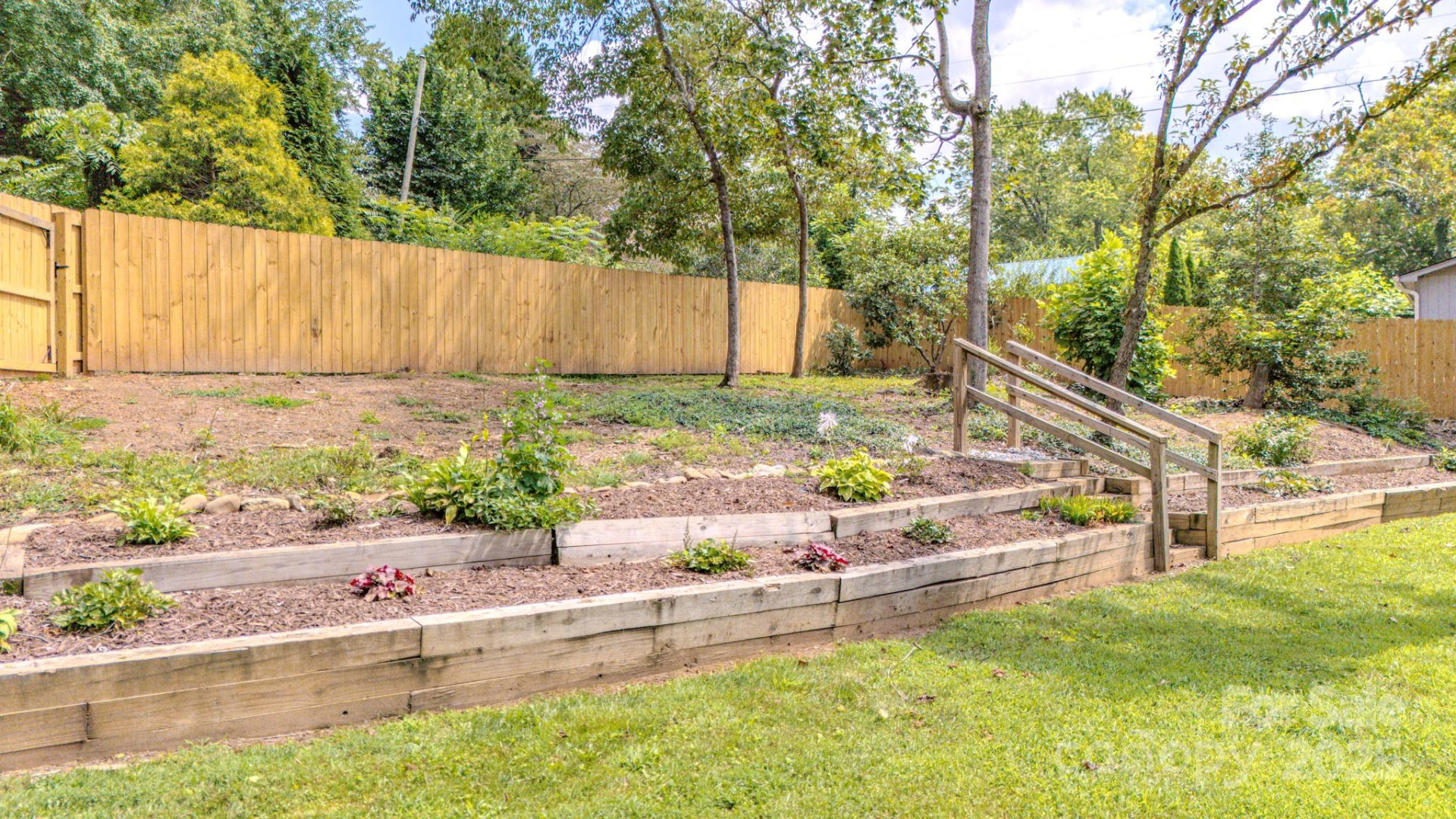 105 Alexander Avenue - Photo 40