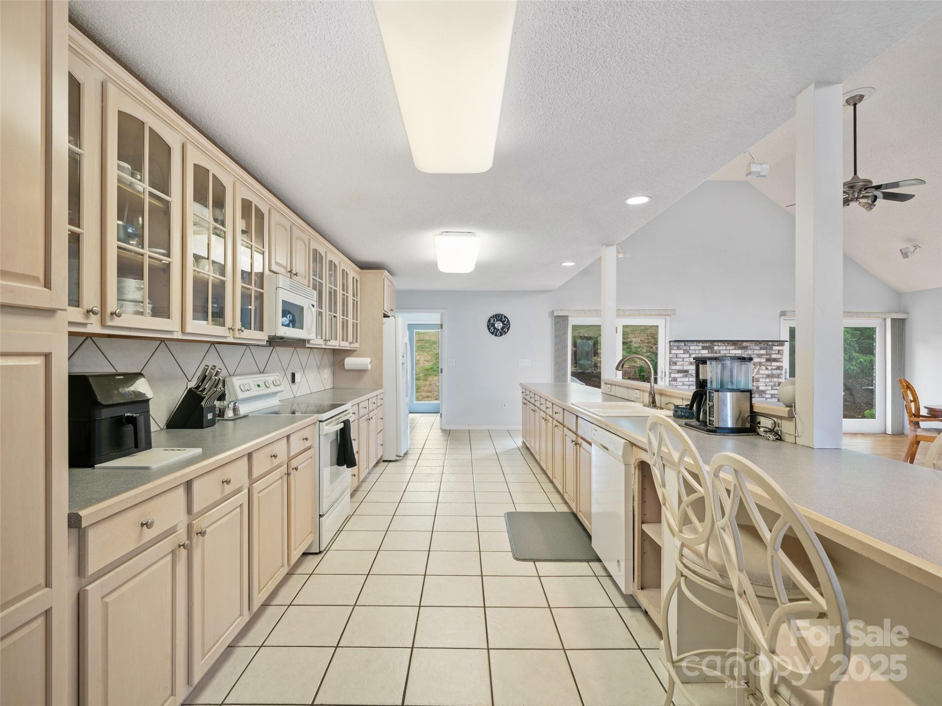 124 Dogwood Circle - Photo 11