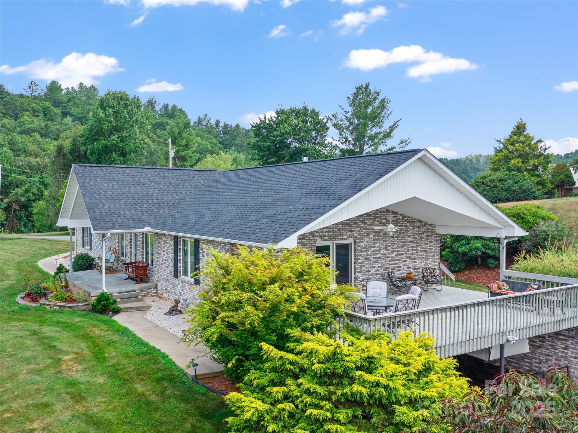 124 Dogwood Circle - Photo 3