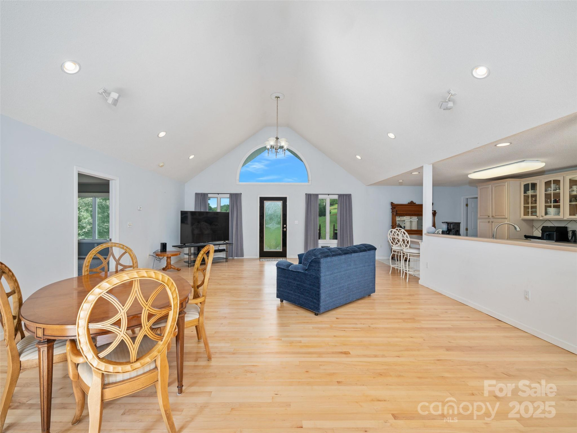 124 Dogwood Circle - Photo 8